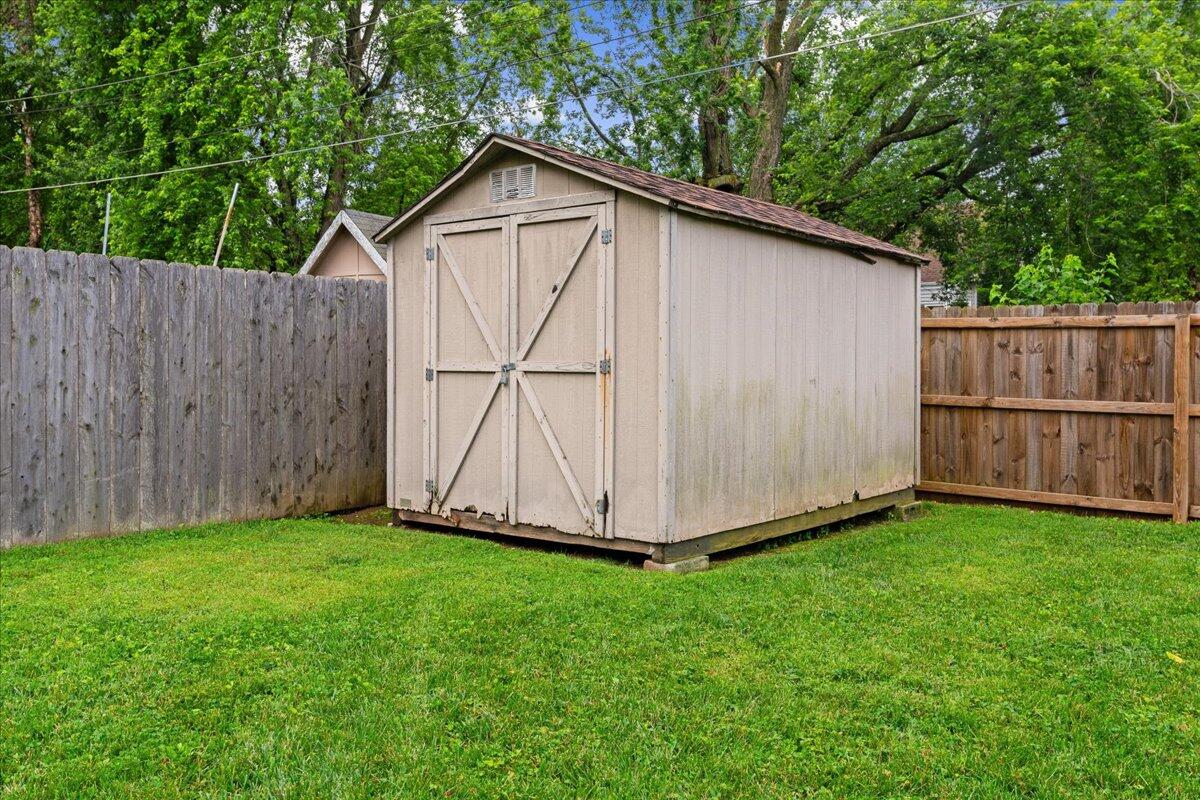 3831 North Delaware Avenue Property Photo 37