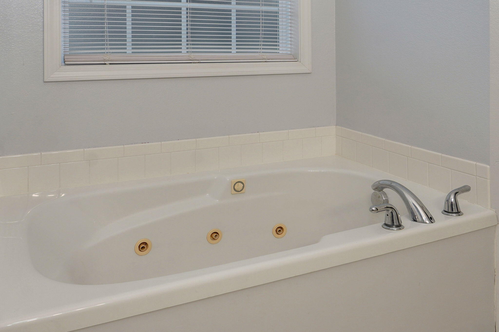 713 River Rock Court Property Photo 21