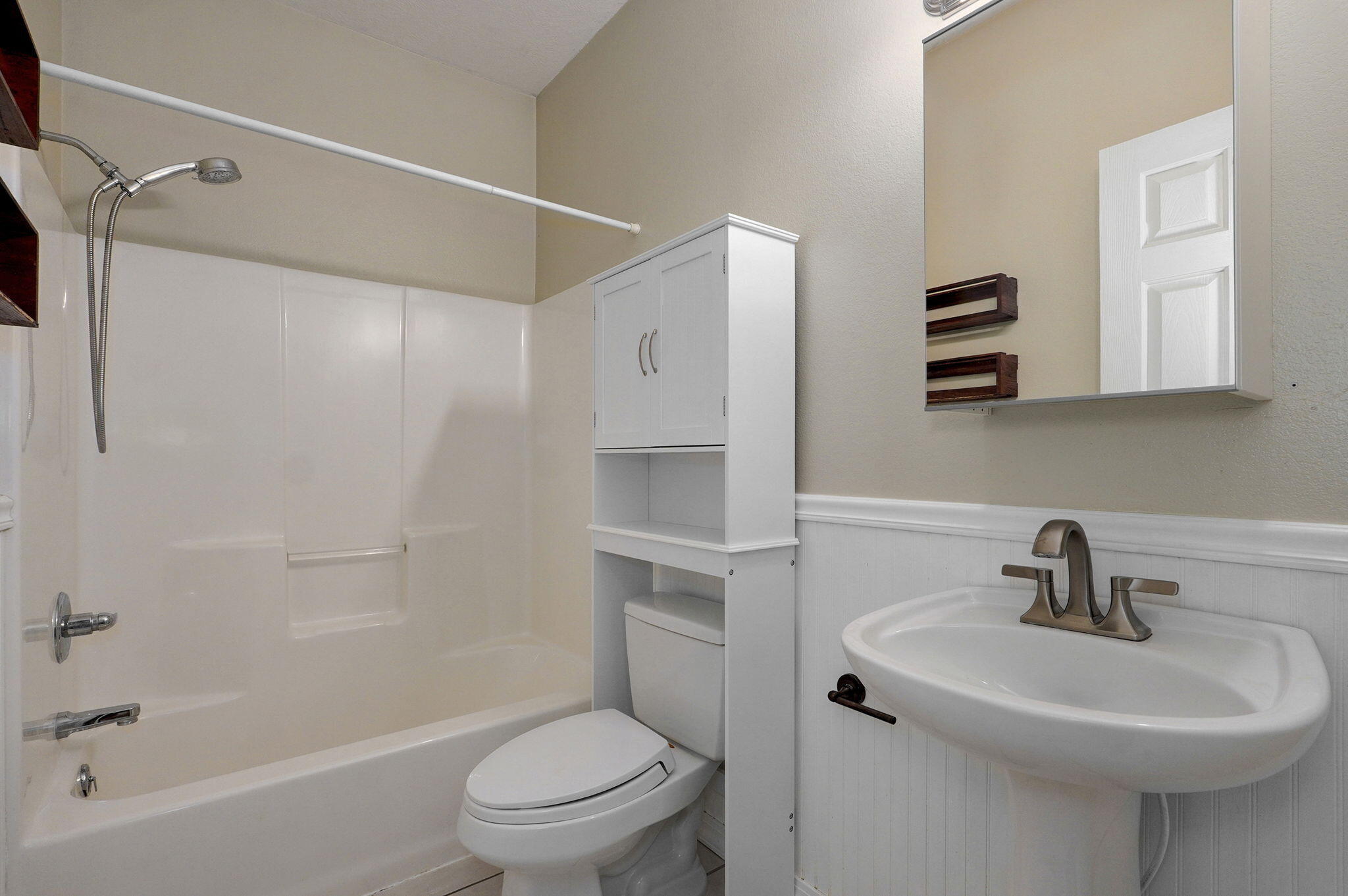 713 River Rock Court Property Photo 26