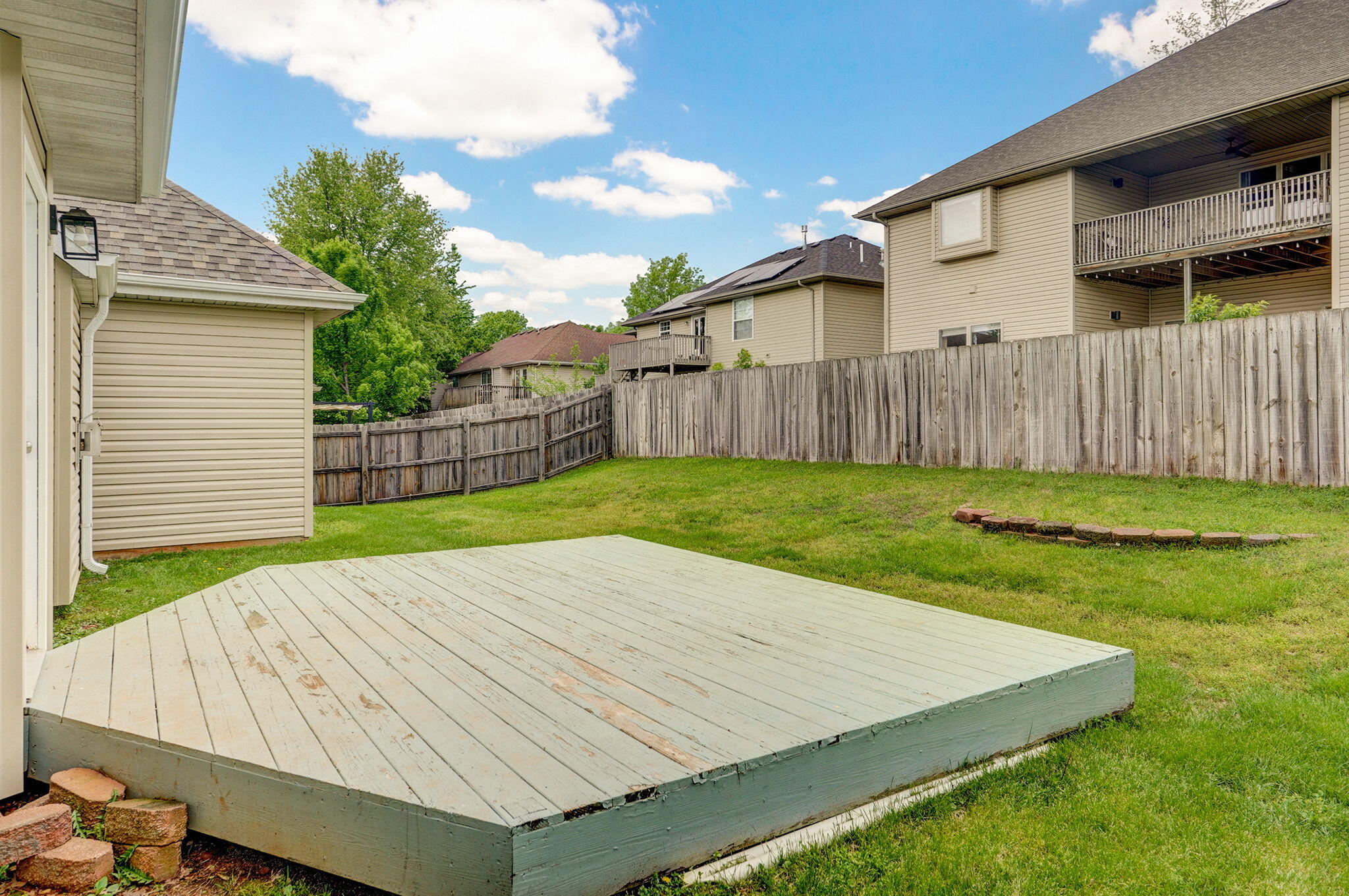 713 River Rock Court Property Photo 30
