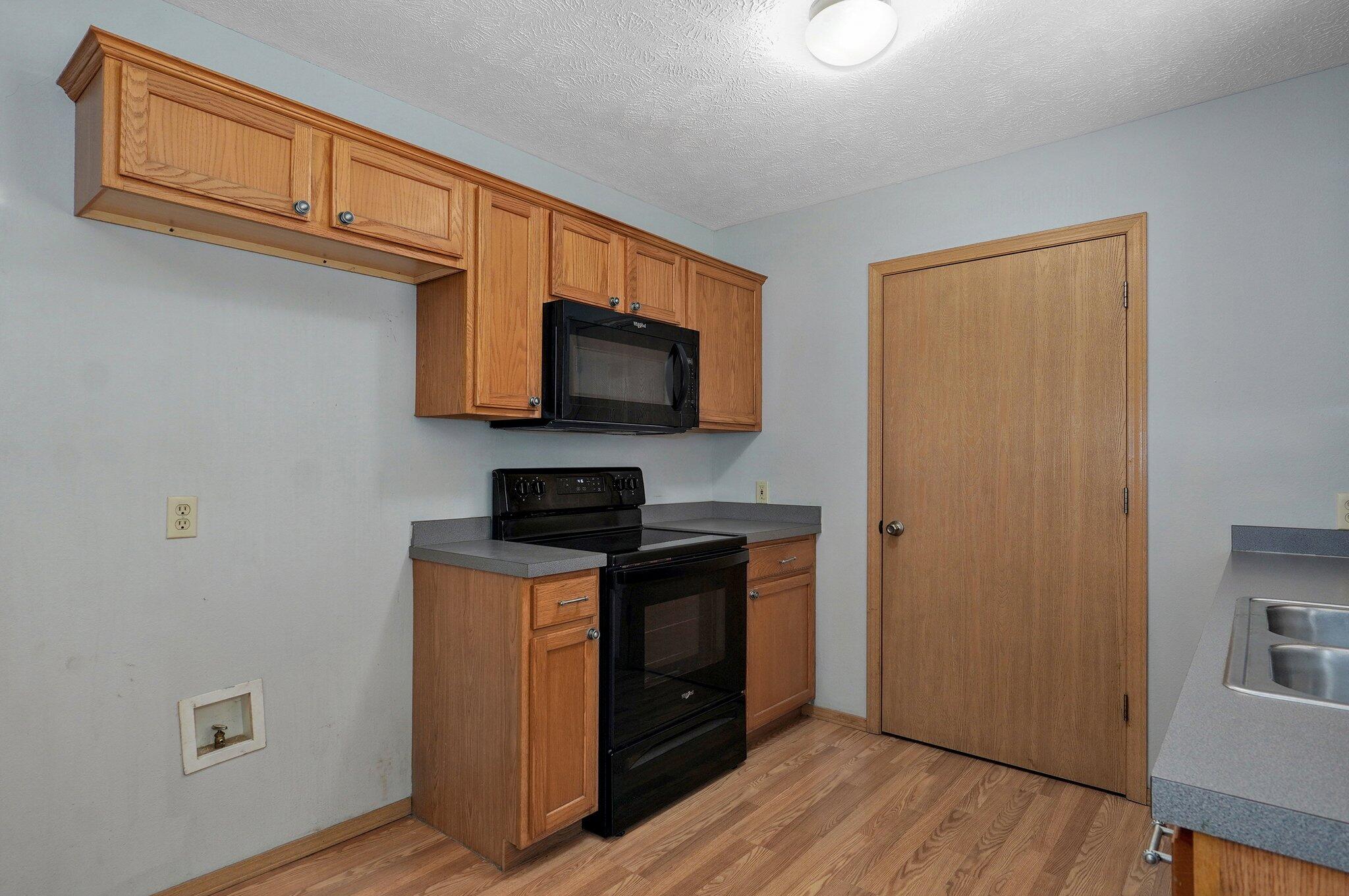 1651 South Mahn Court Property Photo 10