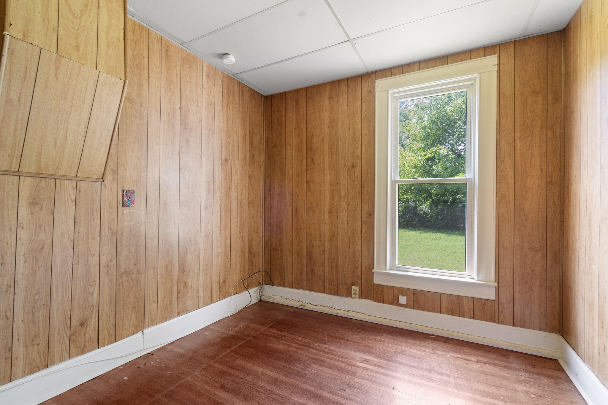 1123 West Hovey Street Property Photo 16