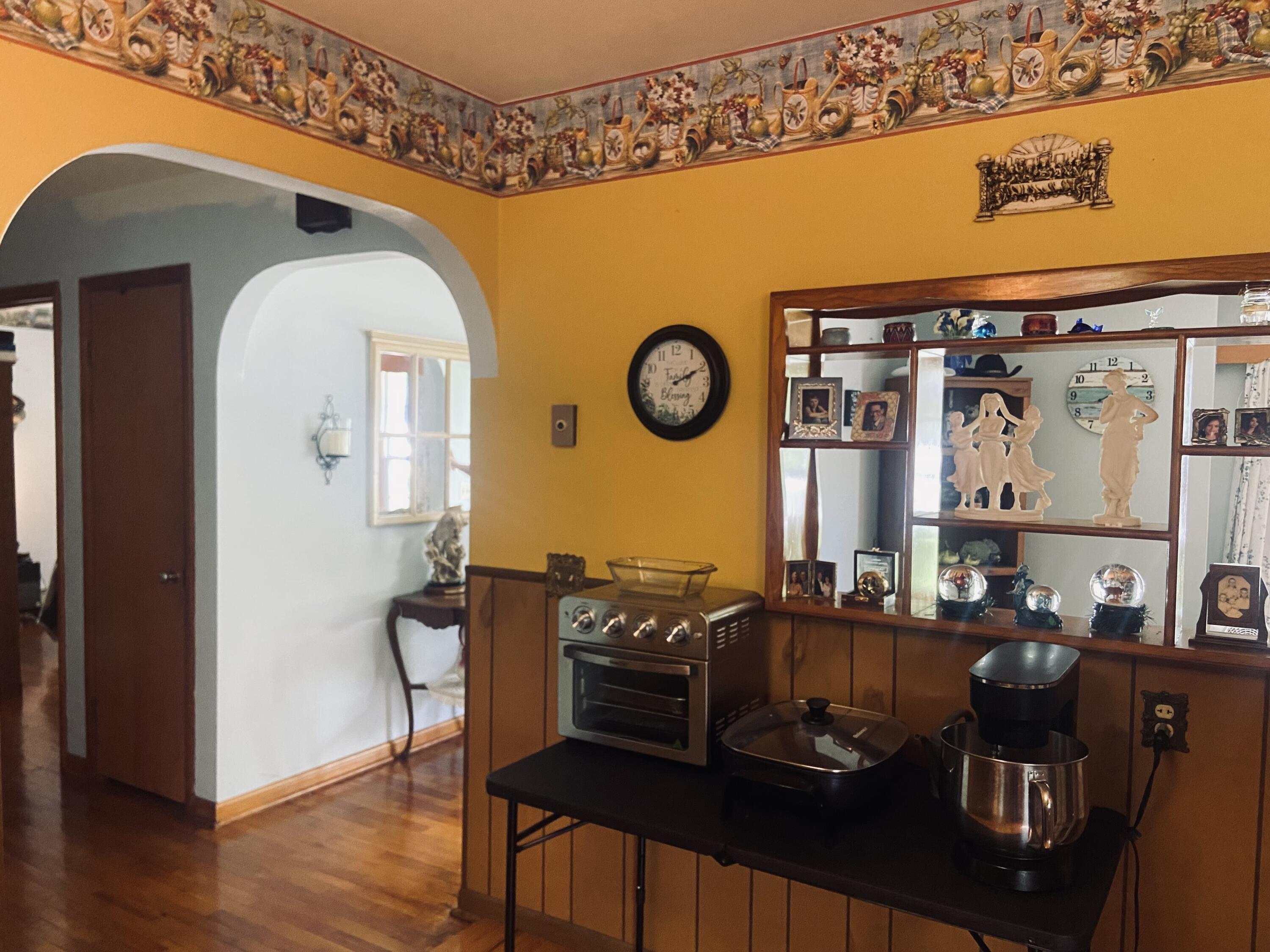 513 Meng Street Property Photo 14
