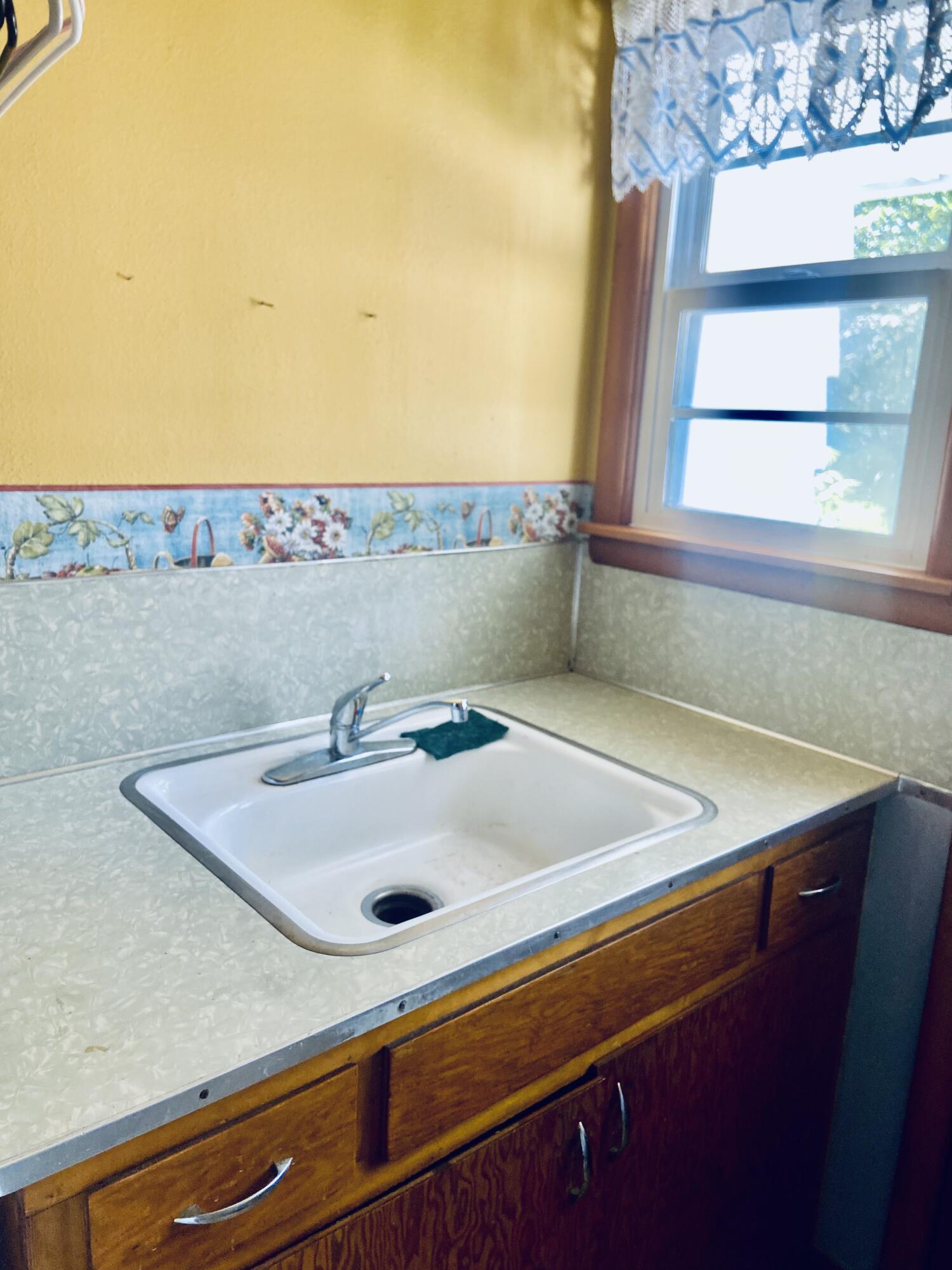 513 Meng Street Property Photo 21