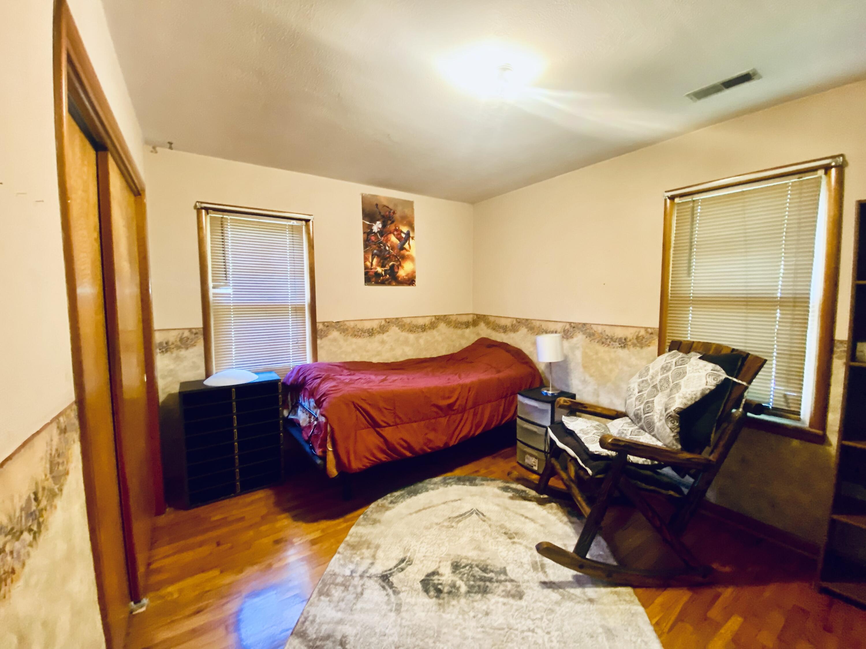 513 Meng Street Property Photo 34