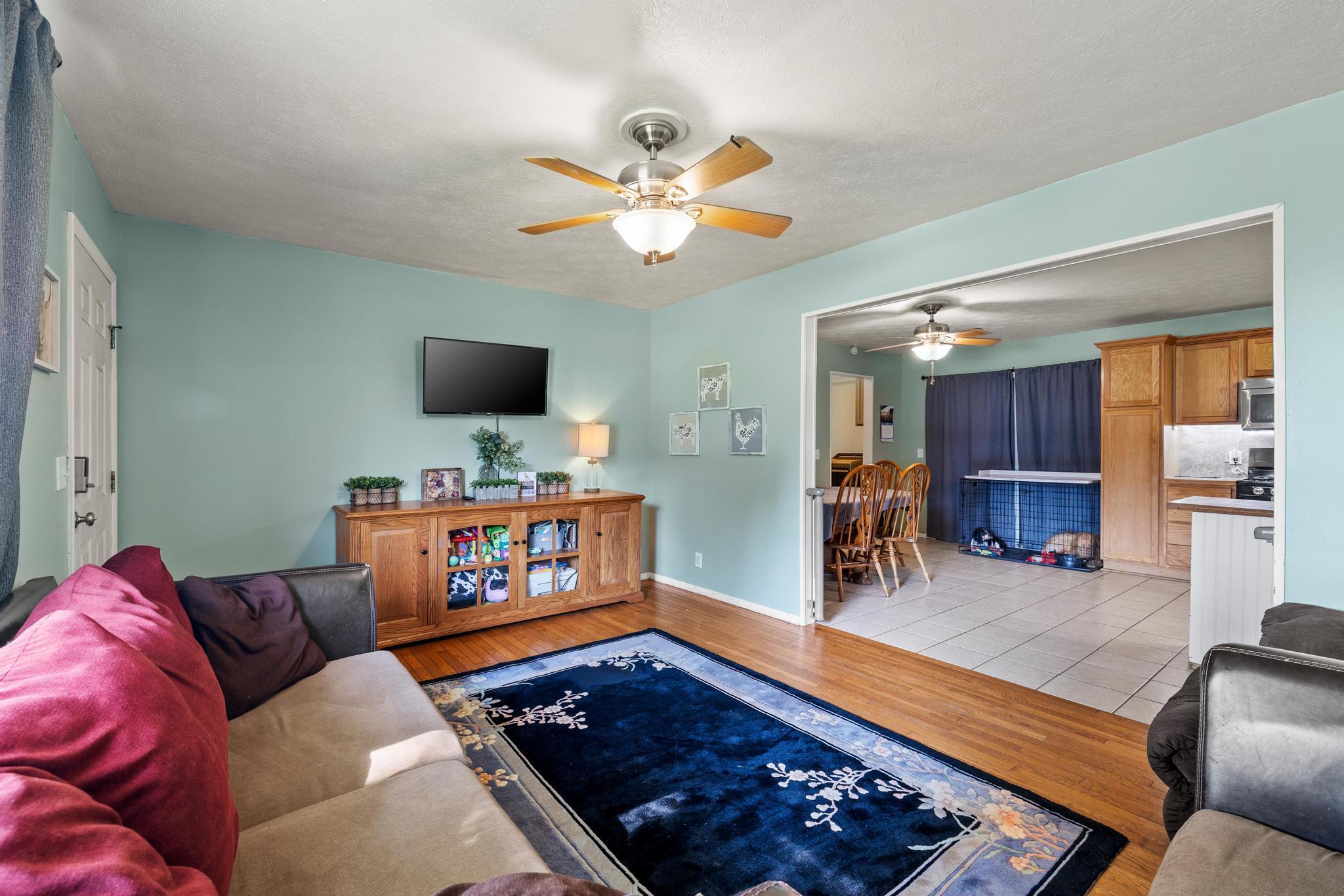 2324 North Fulbright Avenue Property Photo 5