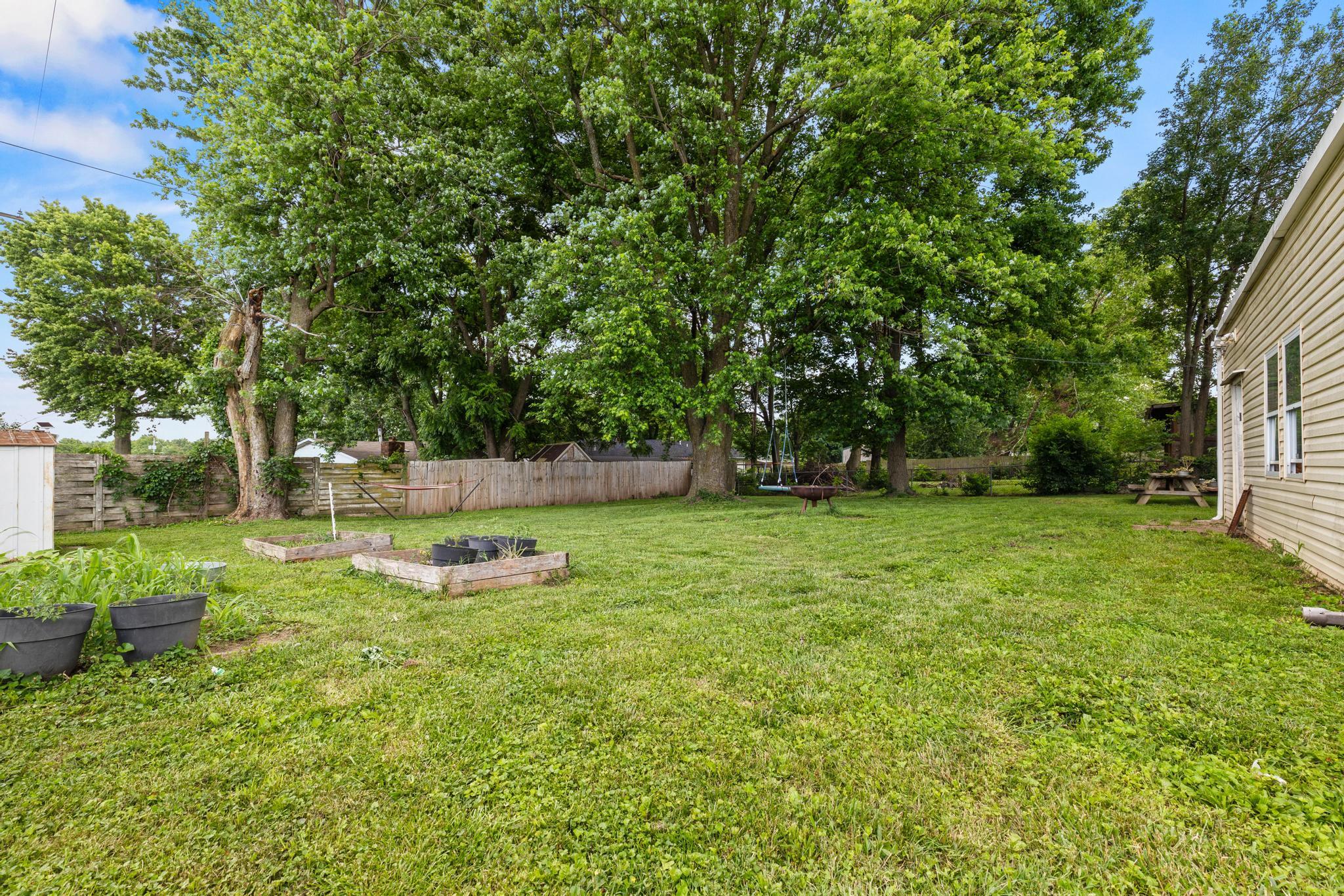 2324 North Fulbright Avenue Property Photo 27