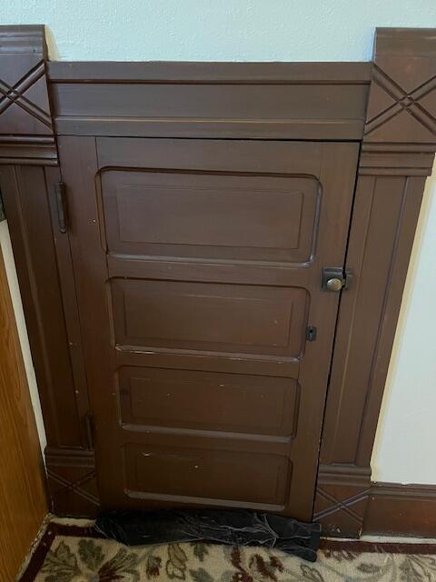 335 South Wood Street Property Photo 26