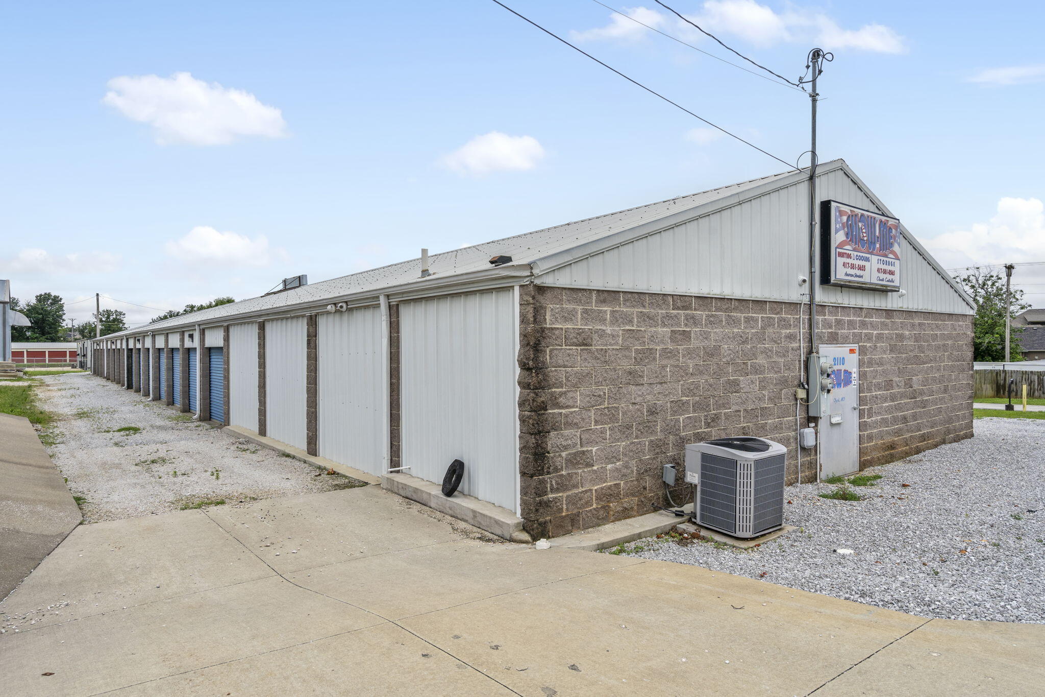 2110 Airpark Road Property Photo 5