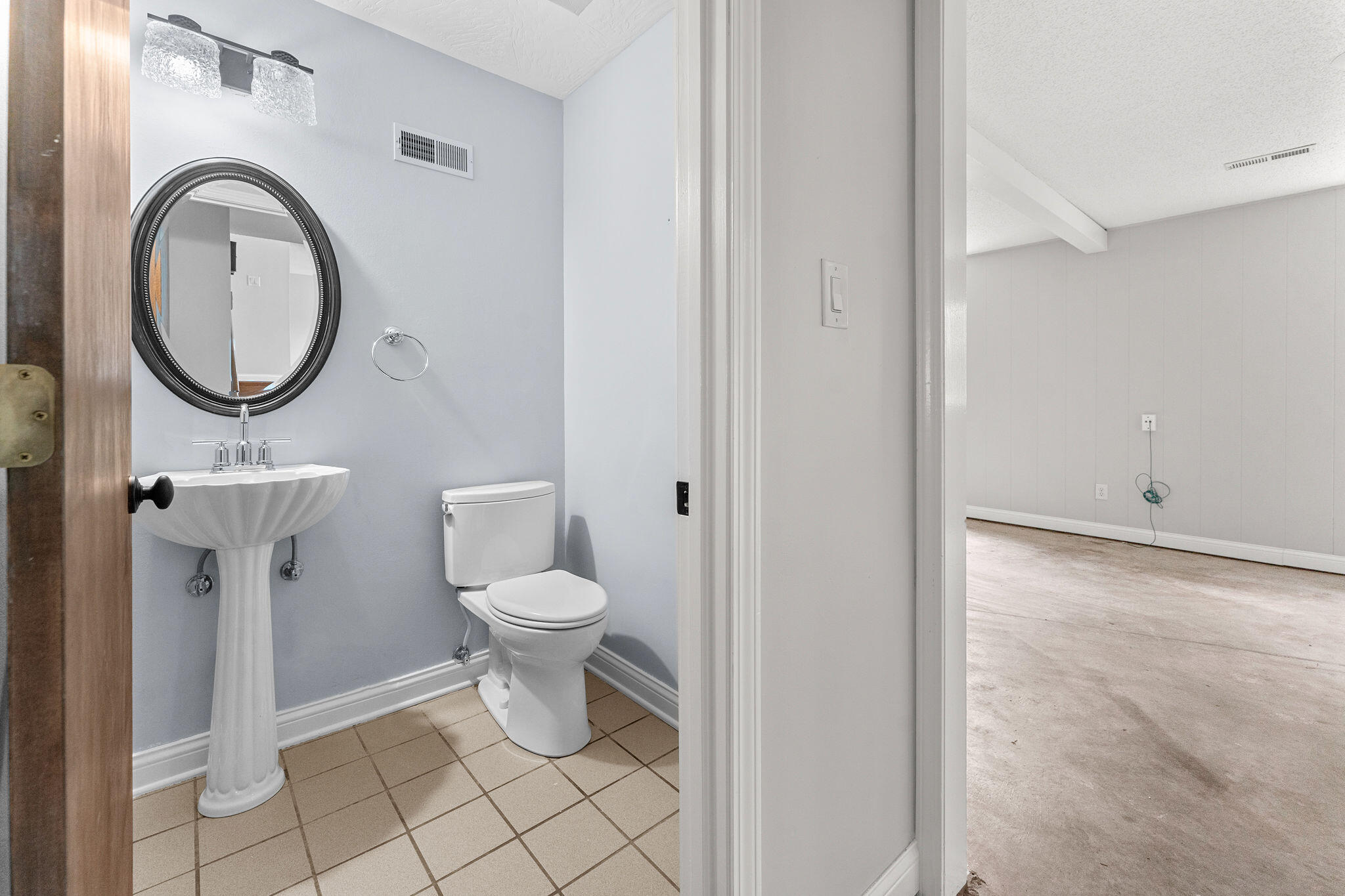 5465 South Woodcliffe Drive Property Photo 30