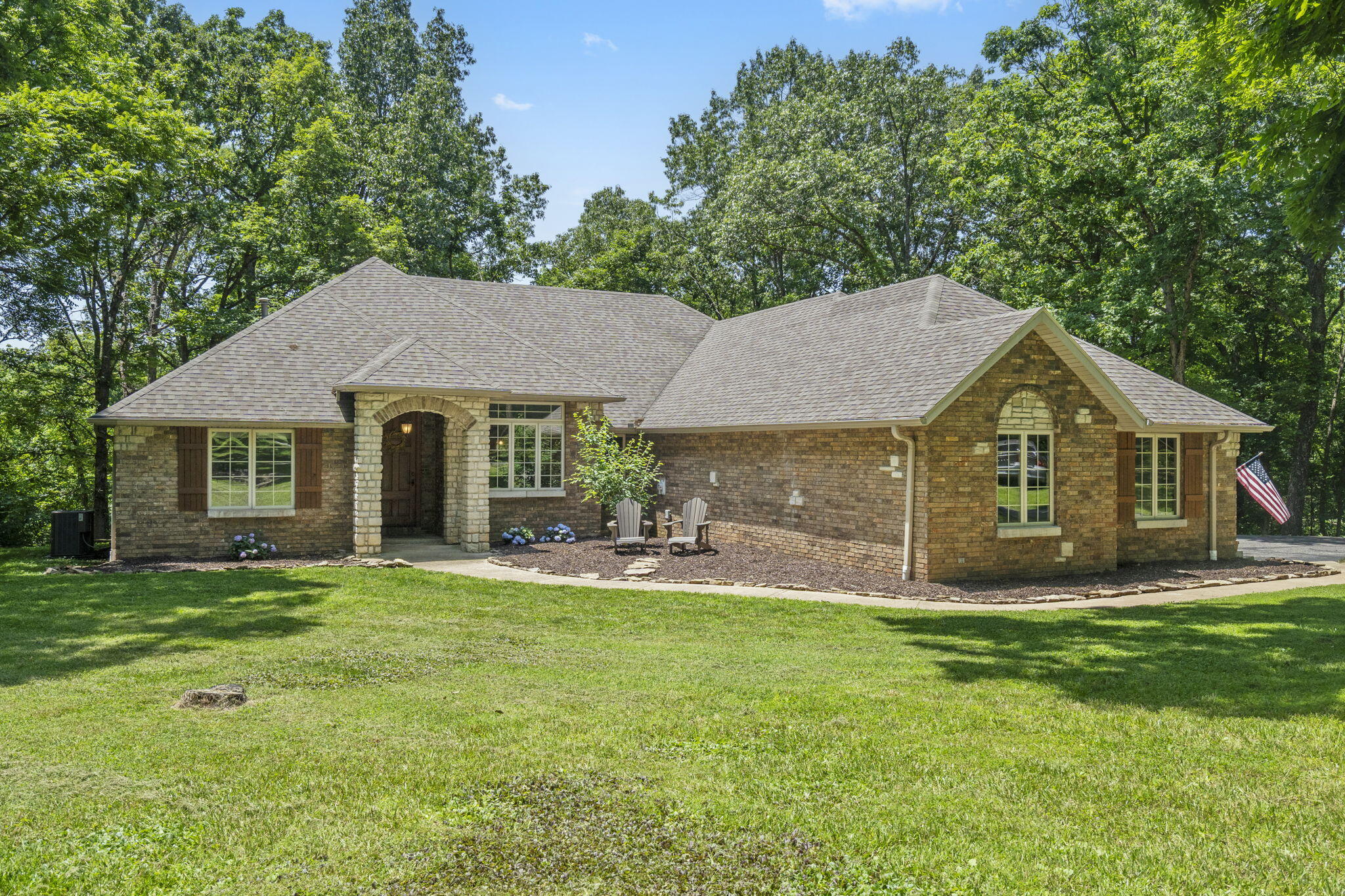 2504 West Fox Fire Court Property Photo 2