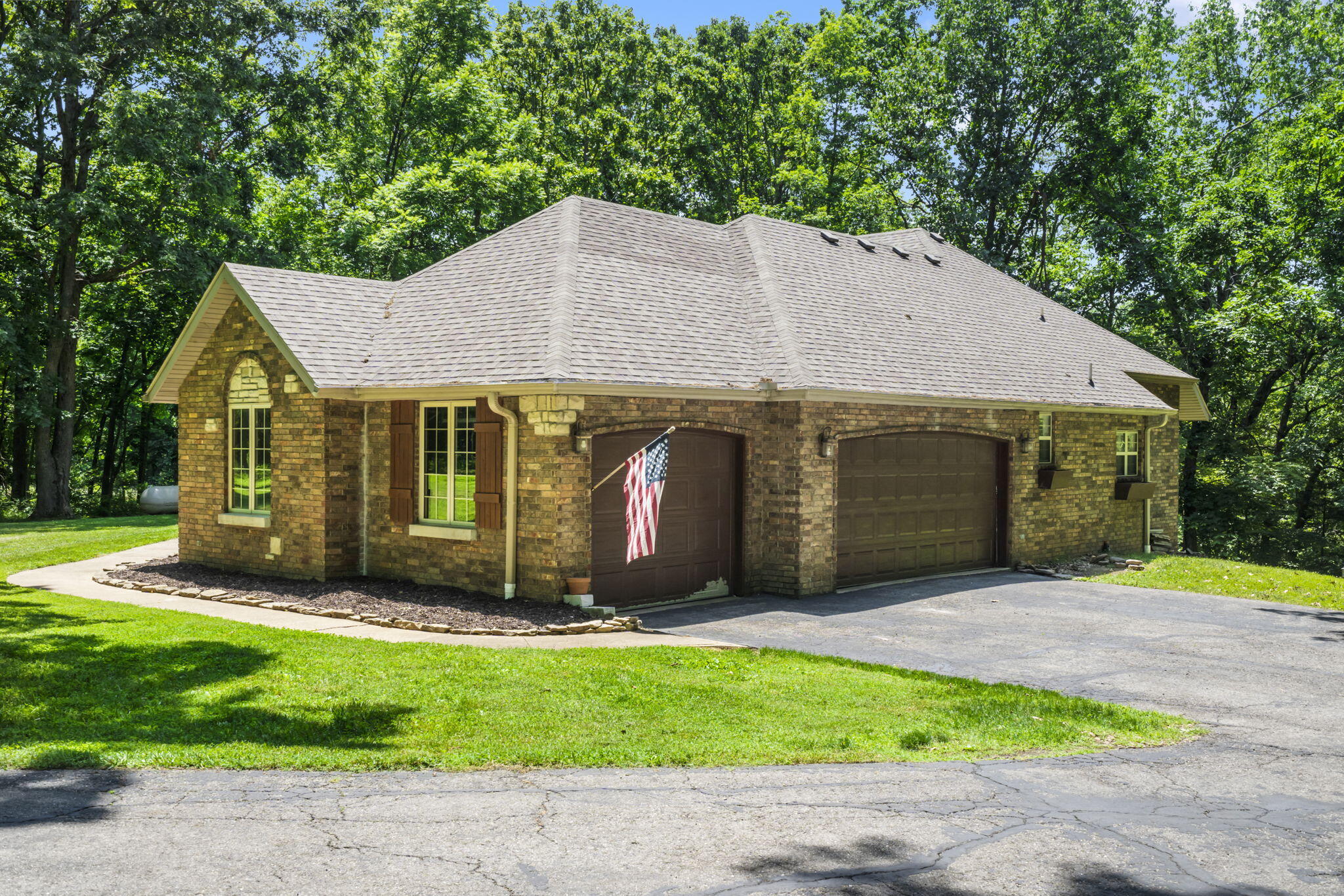 2504 West Fox Fire Court Property Photo 3