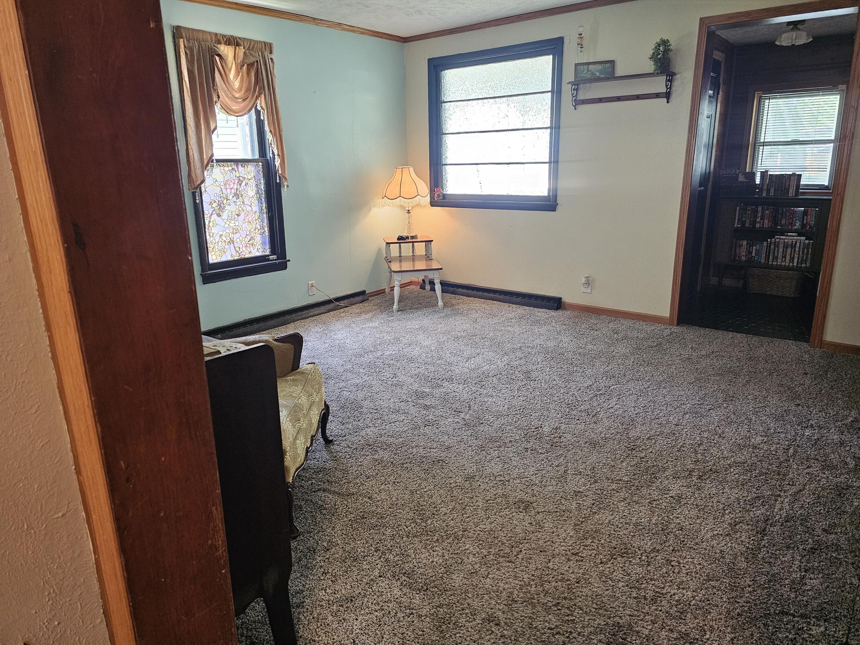 312 West Locust Street Property Photo 6