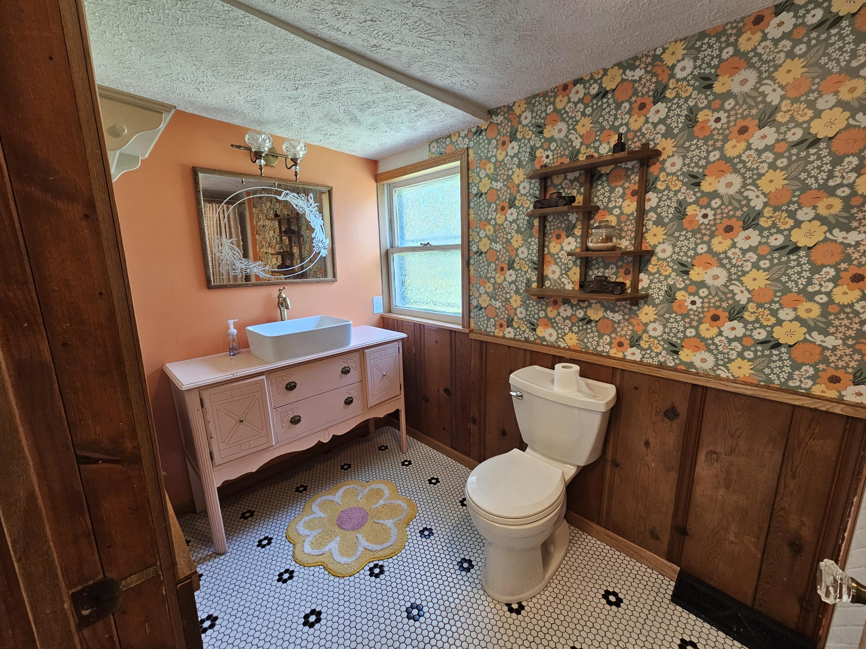 312 West Locust Street Property Photo 15