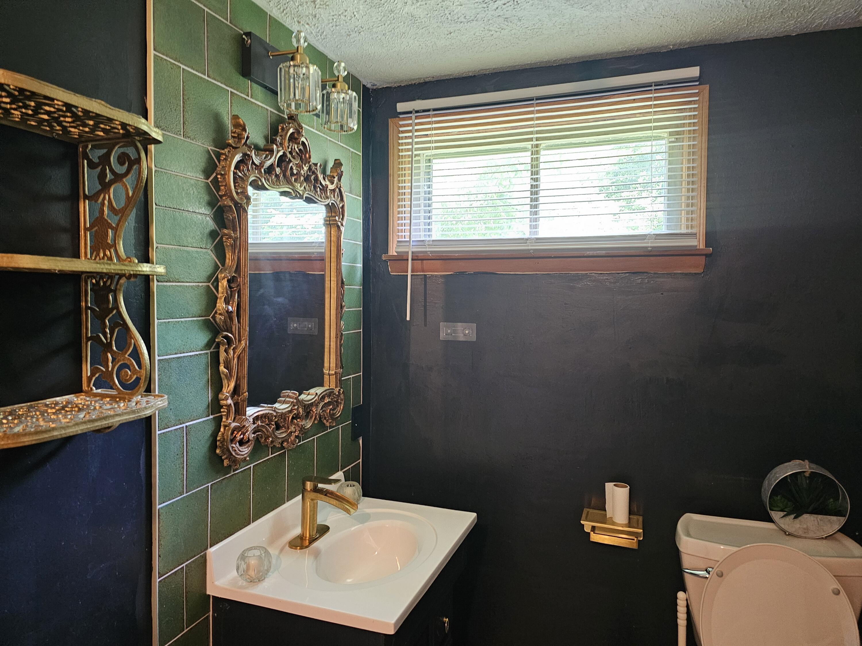 312 West Locust Street Property Photo 21