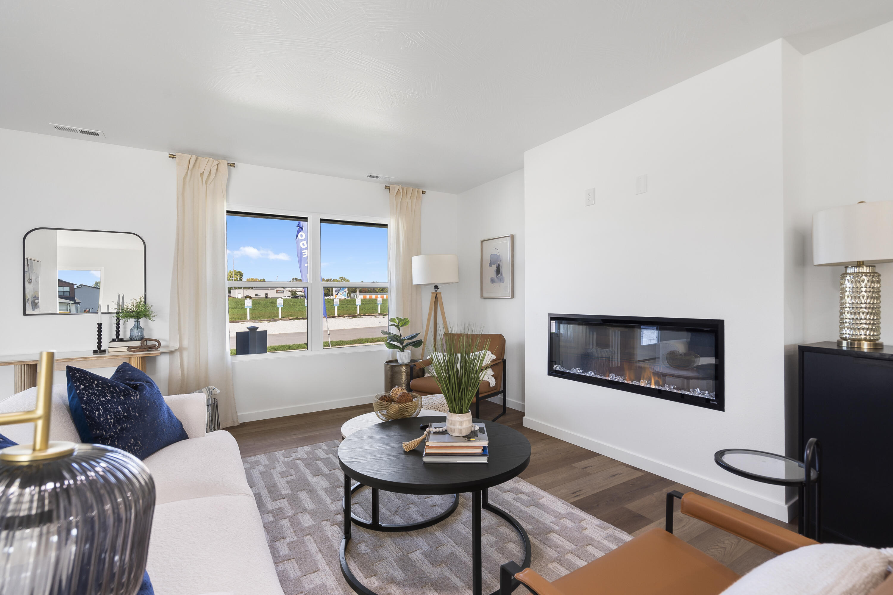 233 Newport Avenue Property Photo 3