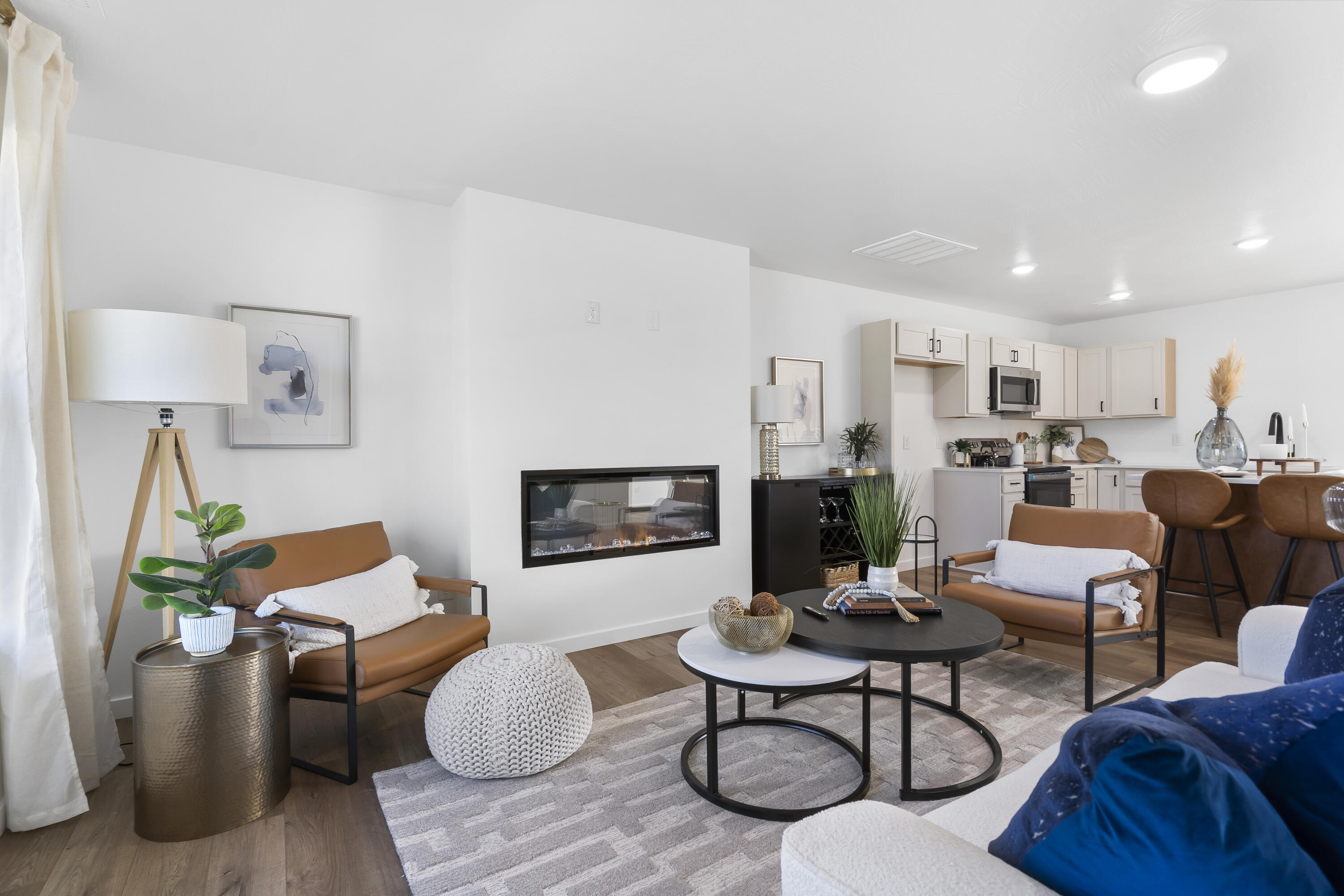 233 Newport Avenue Property Photo 8