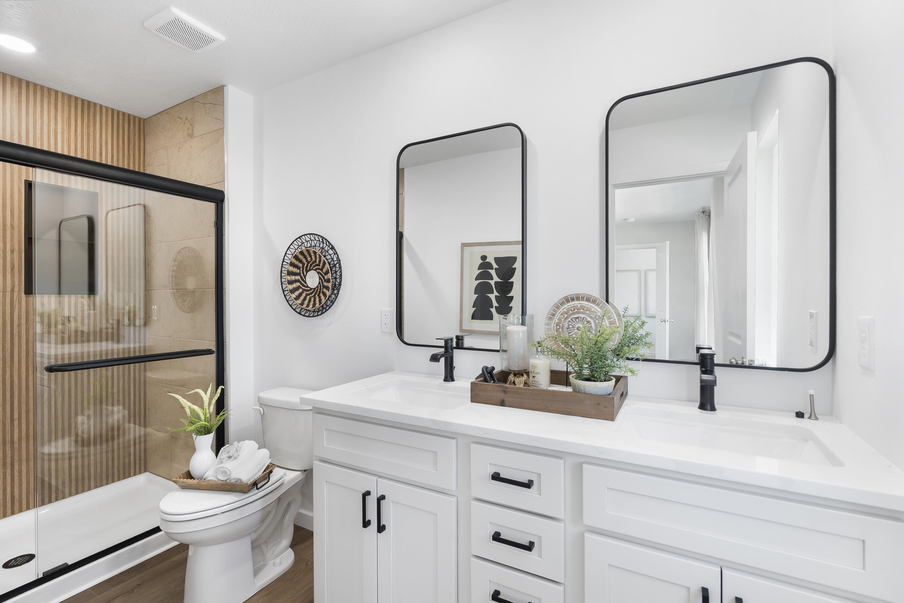 233 Newport Avenue Property Photo 16