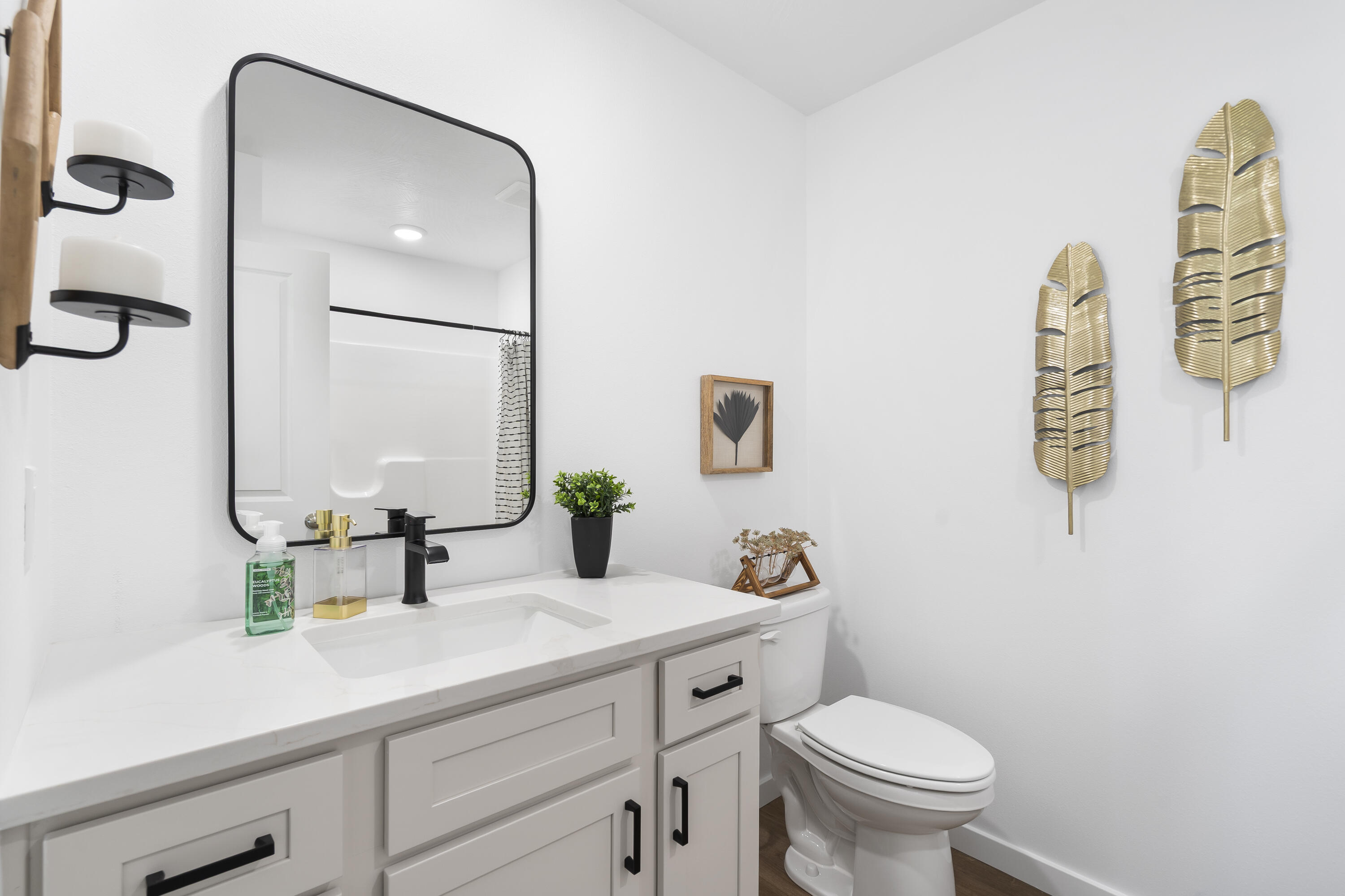 233 Newport Avenue Property Photo 19