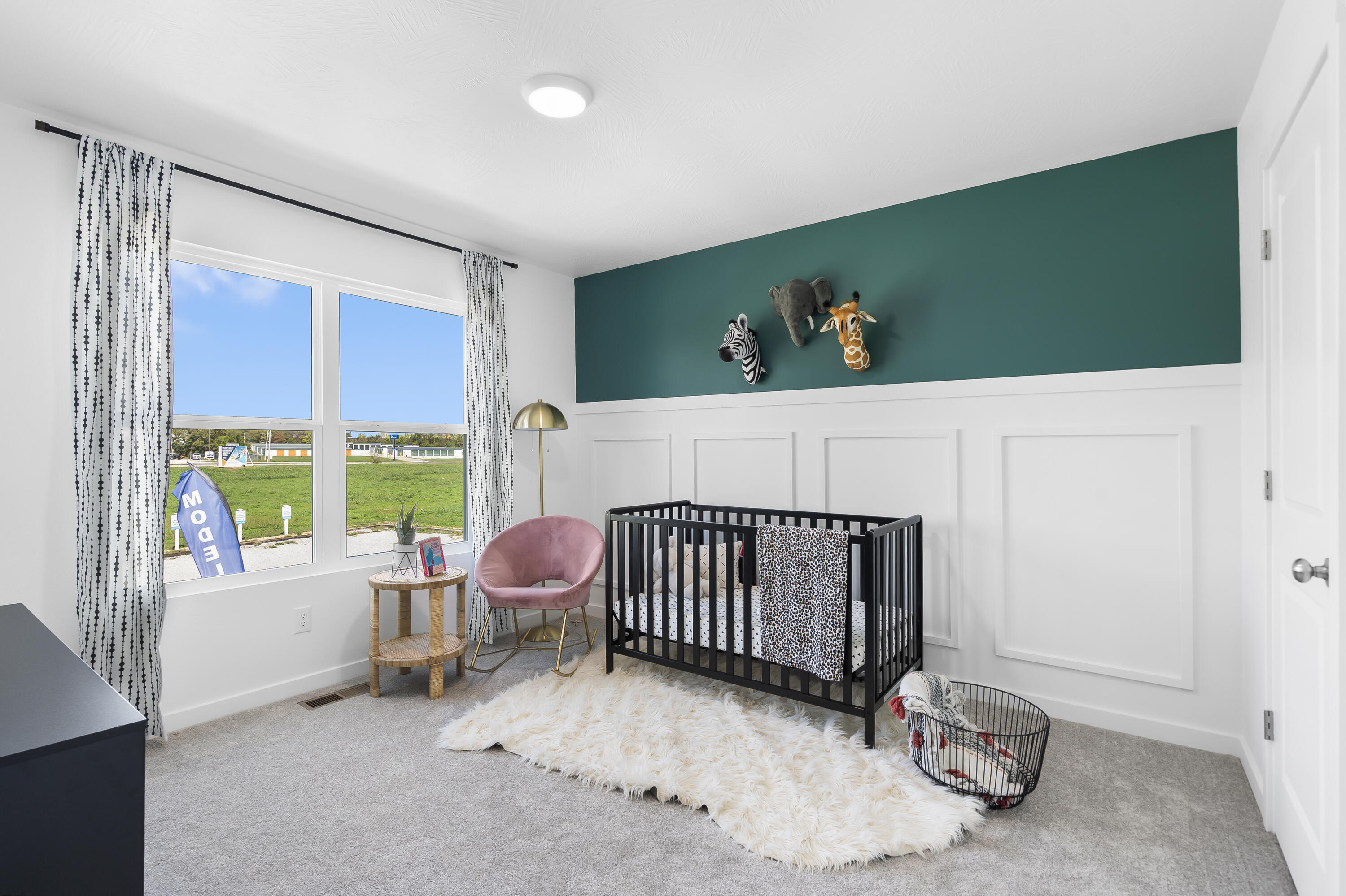 233 Newport Avenue Property Photo 21