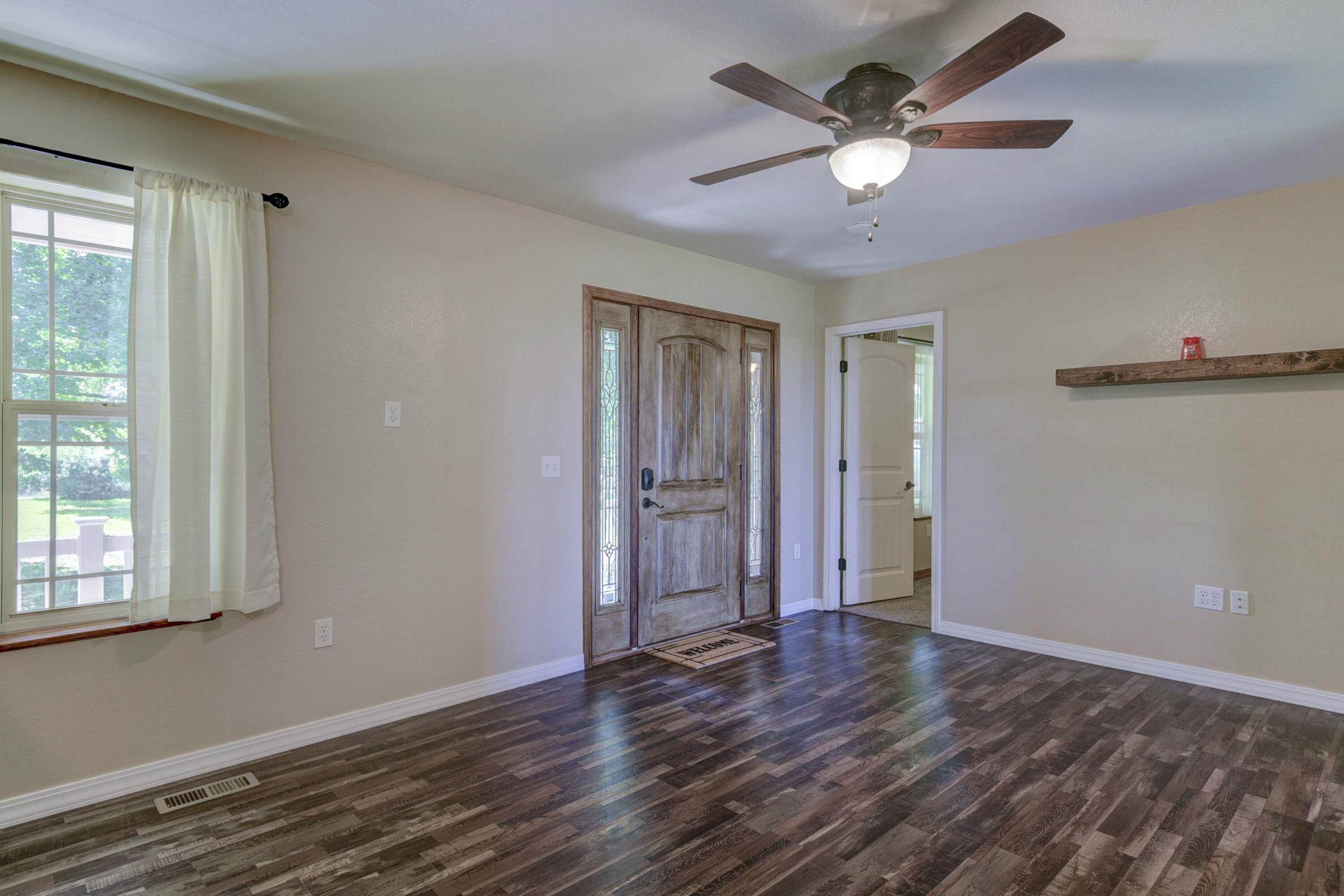 18054 State Highway 39 Property Photo 13