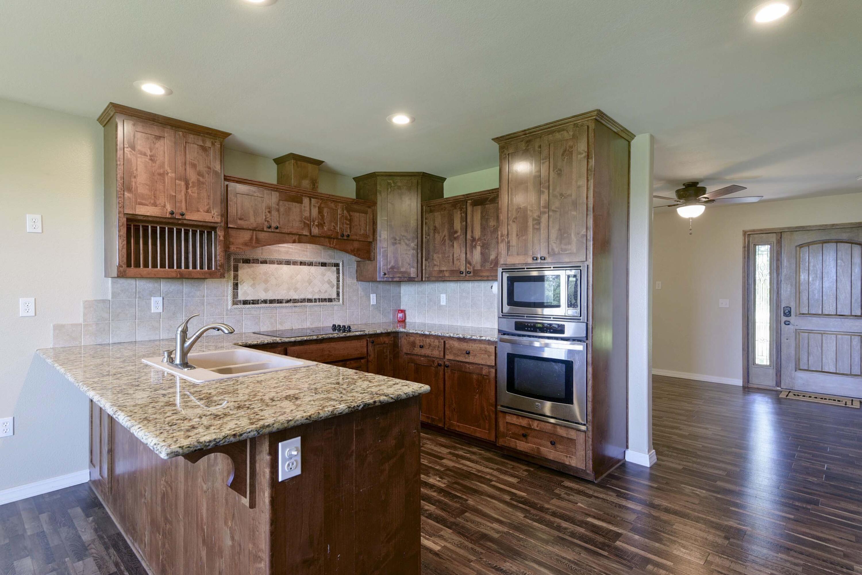 18054 State Highway 39 Property Photo 16
