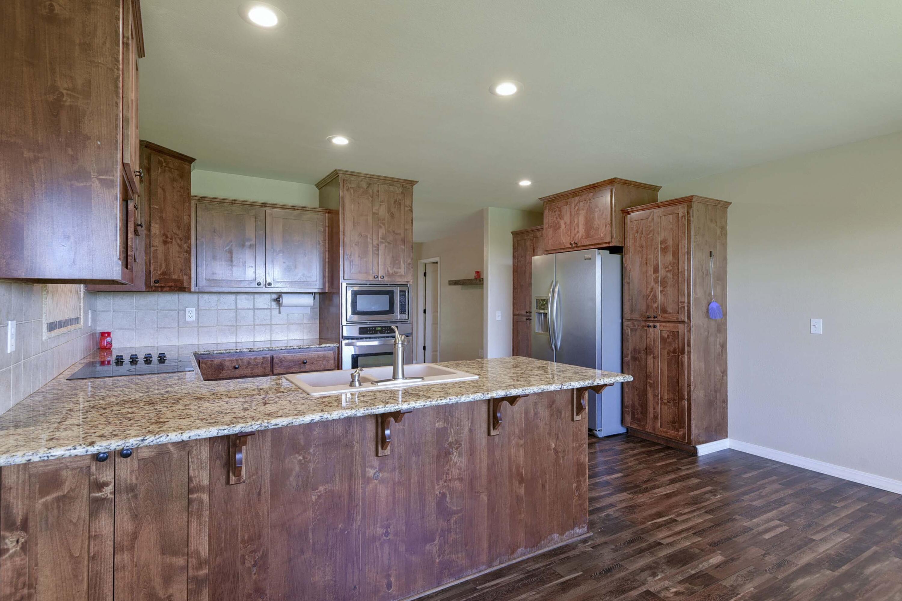 18054 State Highway 39 Property Photo 17