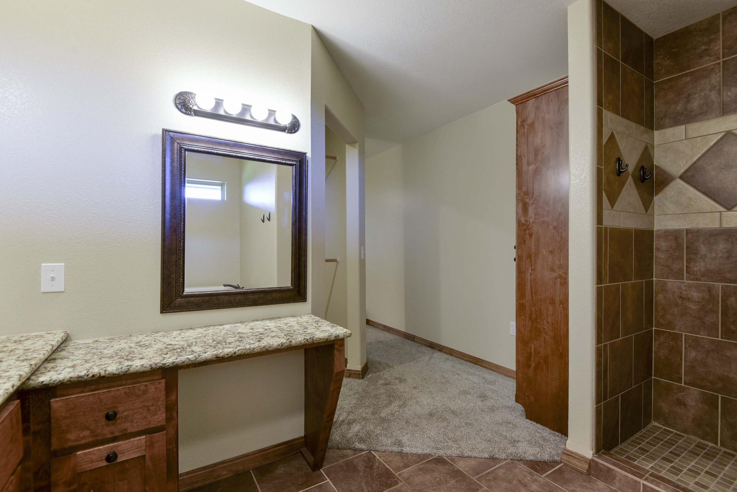 18054 State Highway 39 Property Photo 27