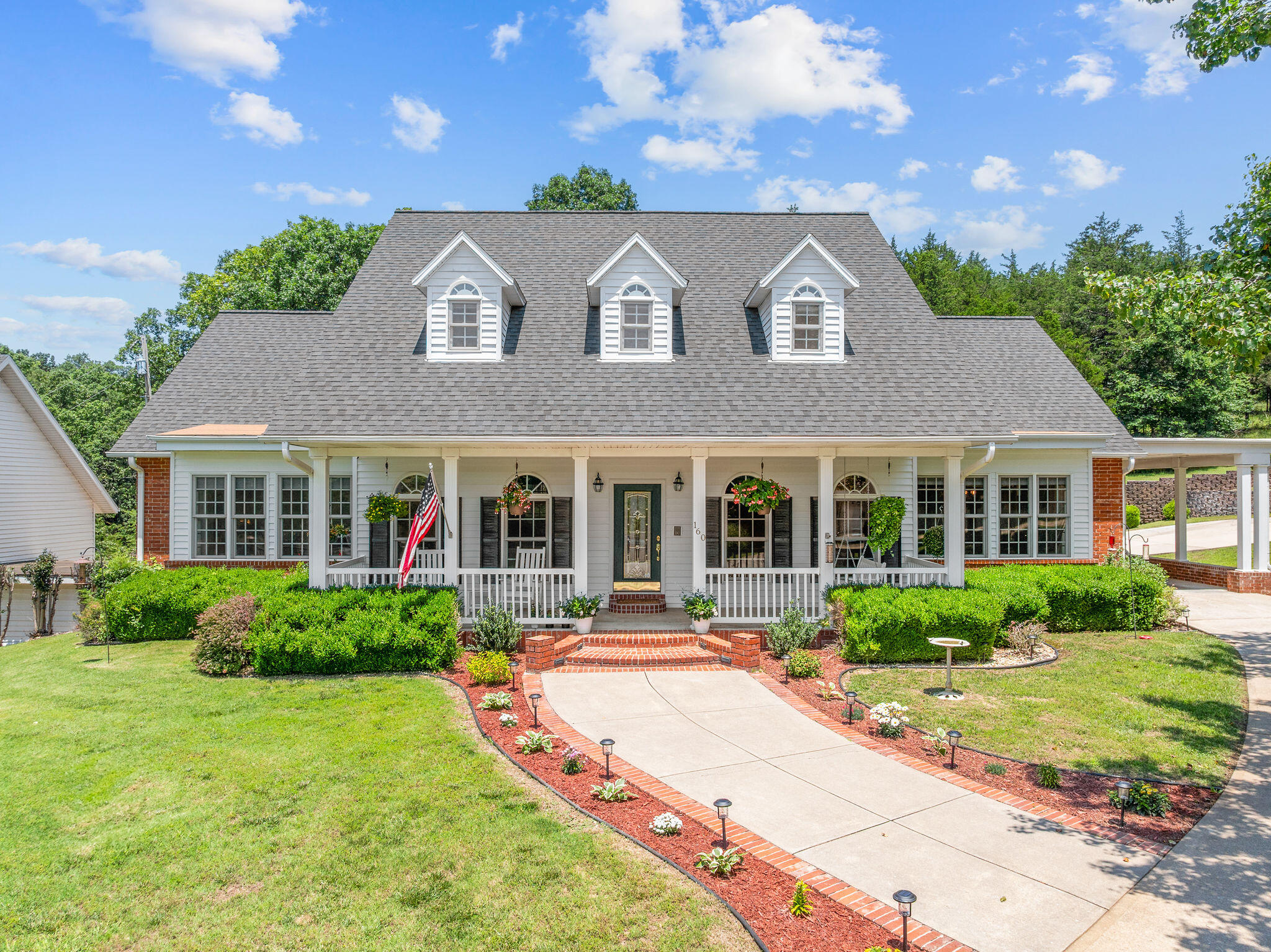 160 Brookside Court