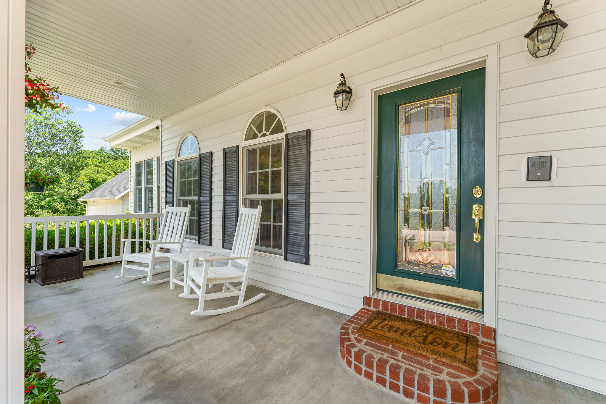 160 Brookside Court Property Photo 7