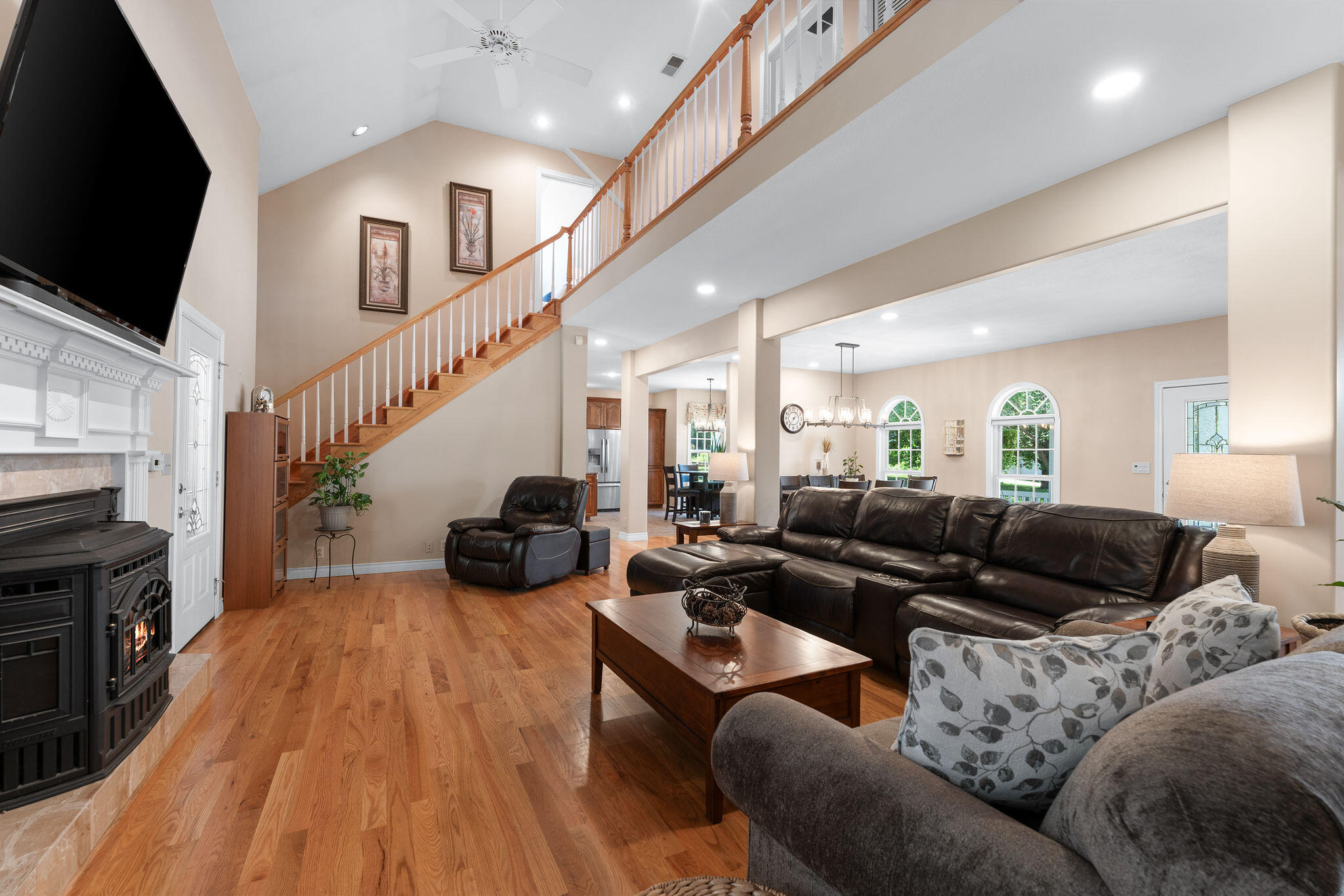 160 Brookside Court Property Photo 10