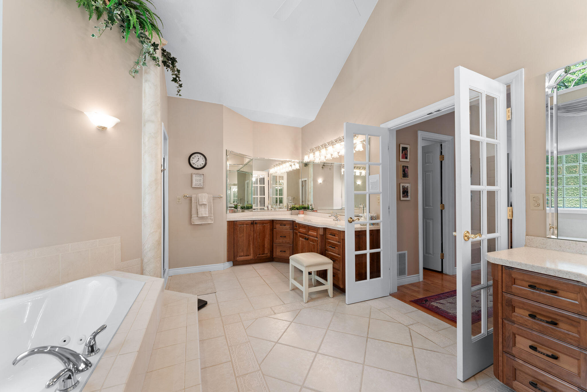 160 Brookside Court Property Photo 30