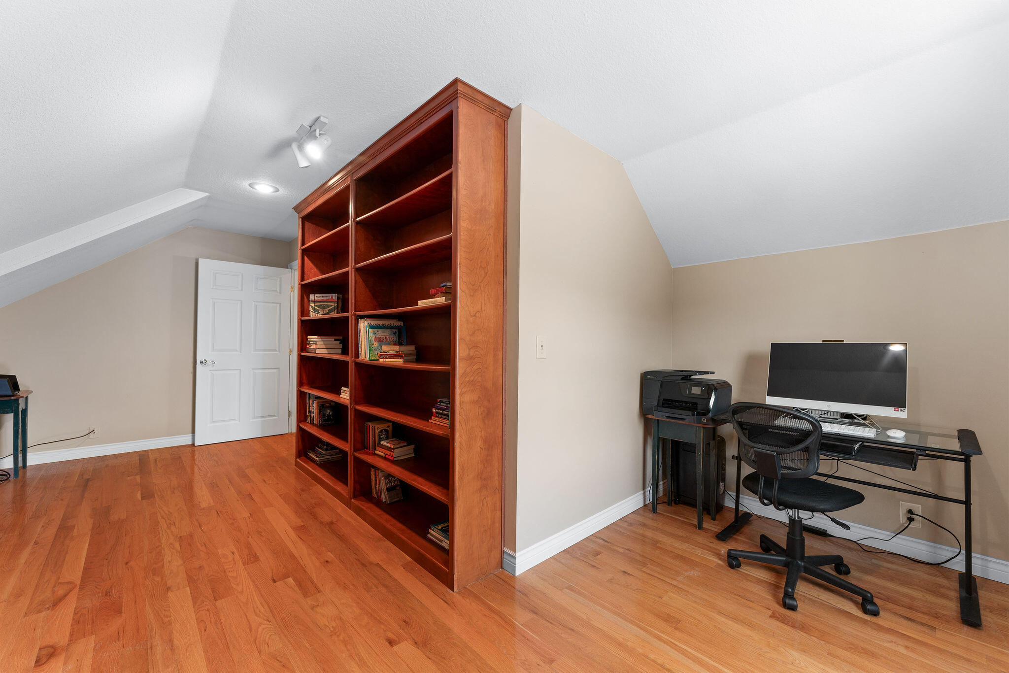 160 Brookside Court Property Photo 38