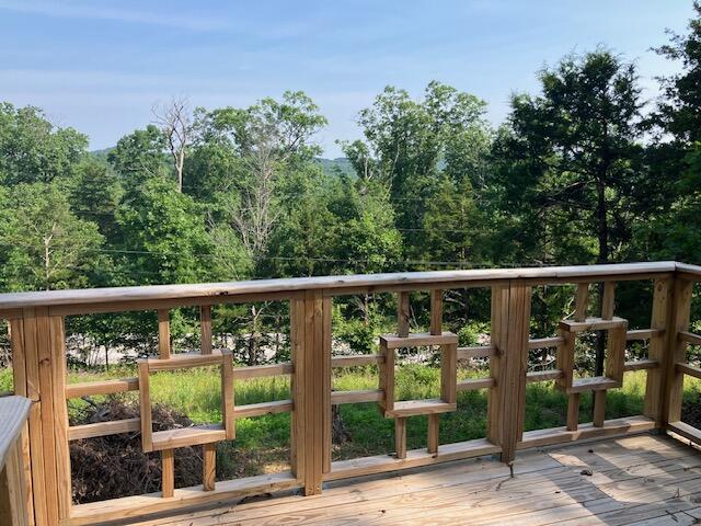 196 Holly Circle Property Photo 2