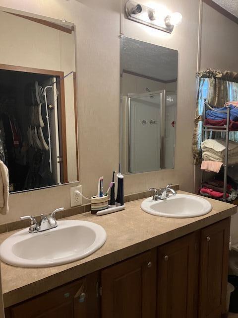 196 Holly Circle Property Photo 10