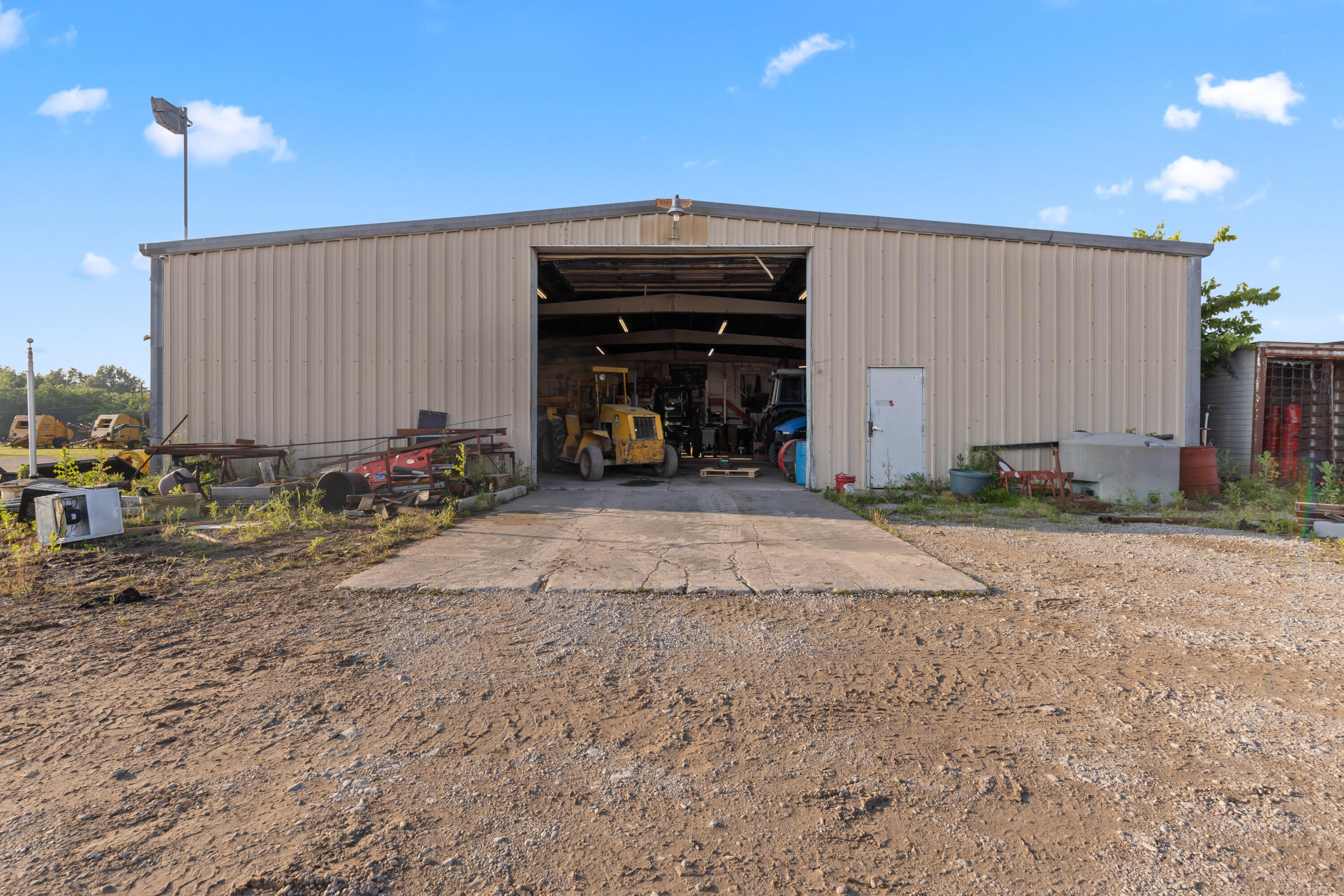 60 East Highway 54 Property Photo 28