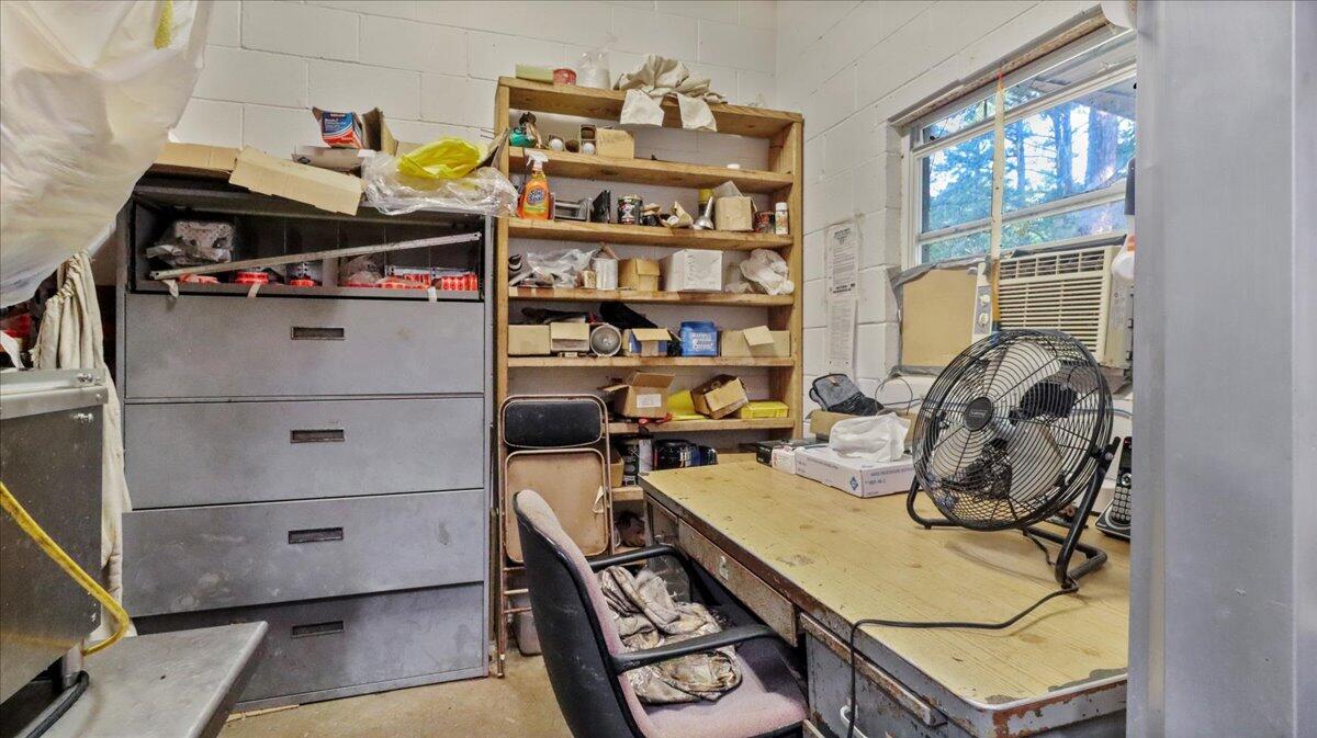 17810 Highway Bb Property Photo 4