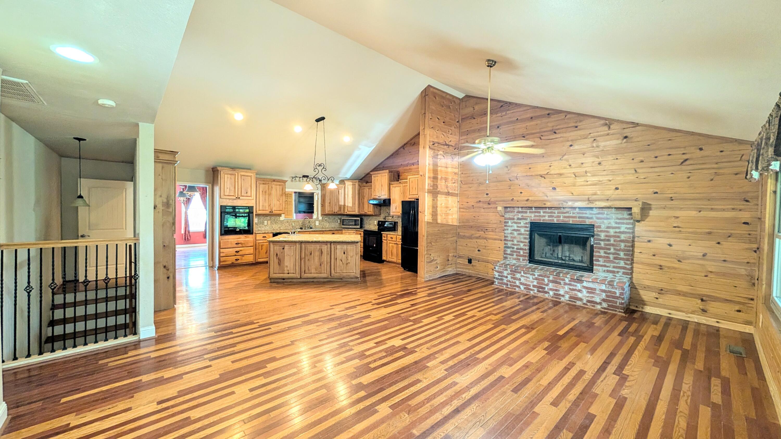 3385 Southwest Highway V V Property Photo 12