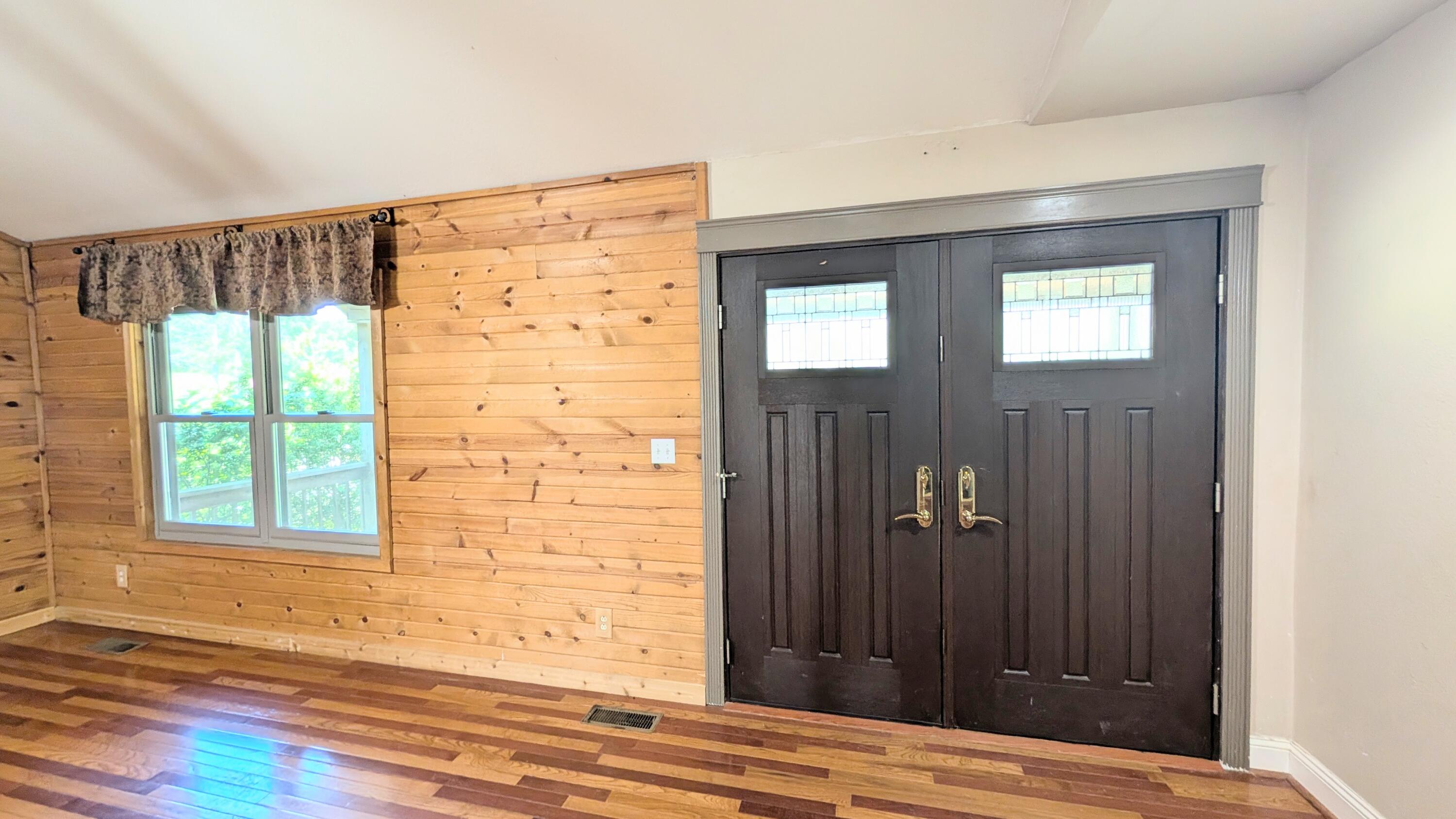 3385 Southwest Highway V V Property Photo 14