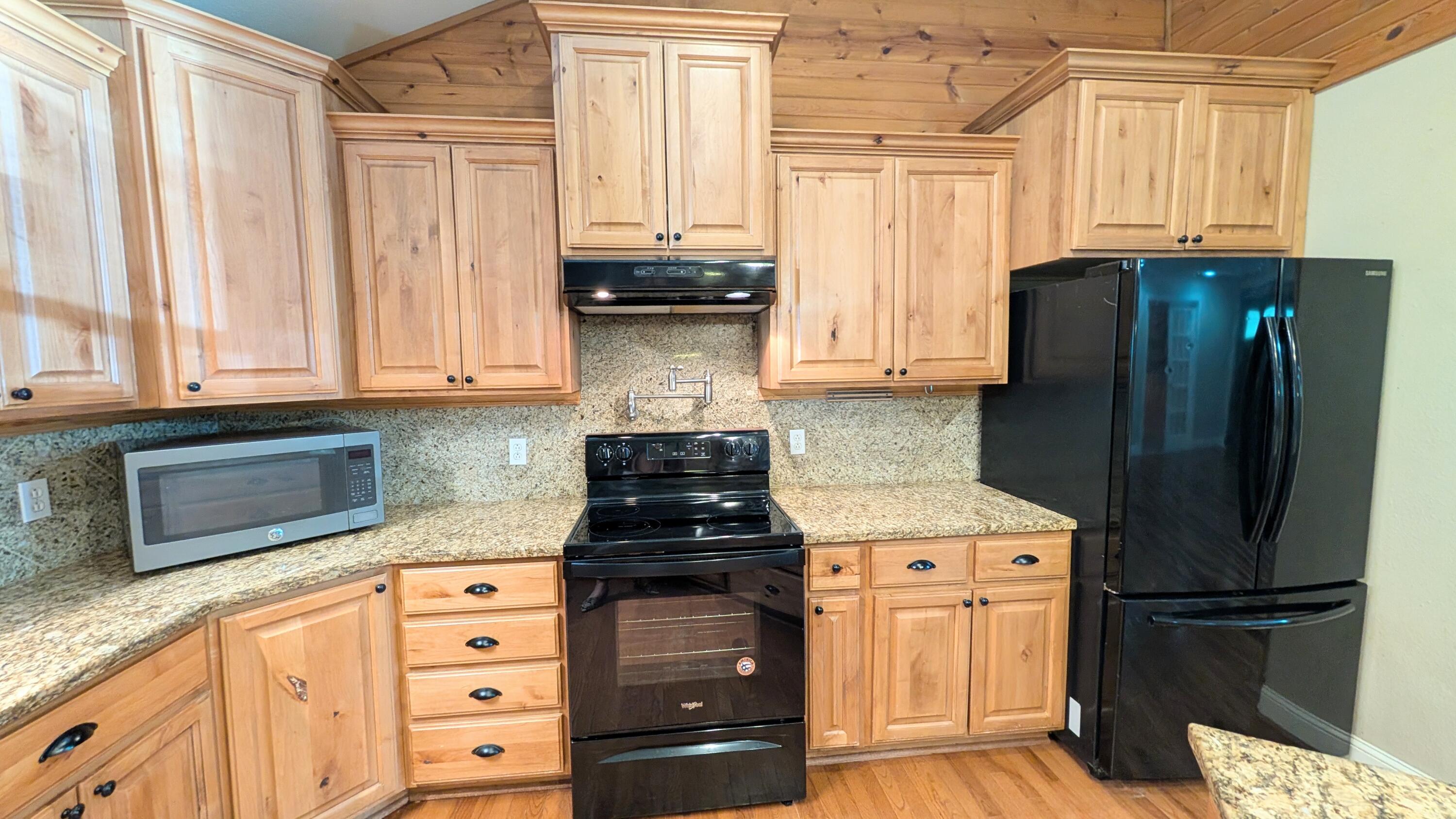3385 Southwest Highway V V Property Photo 21