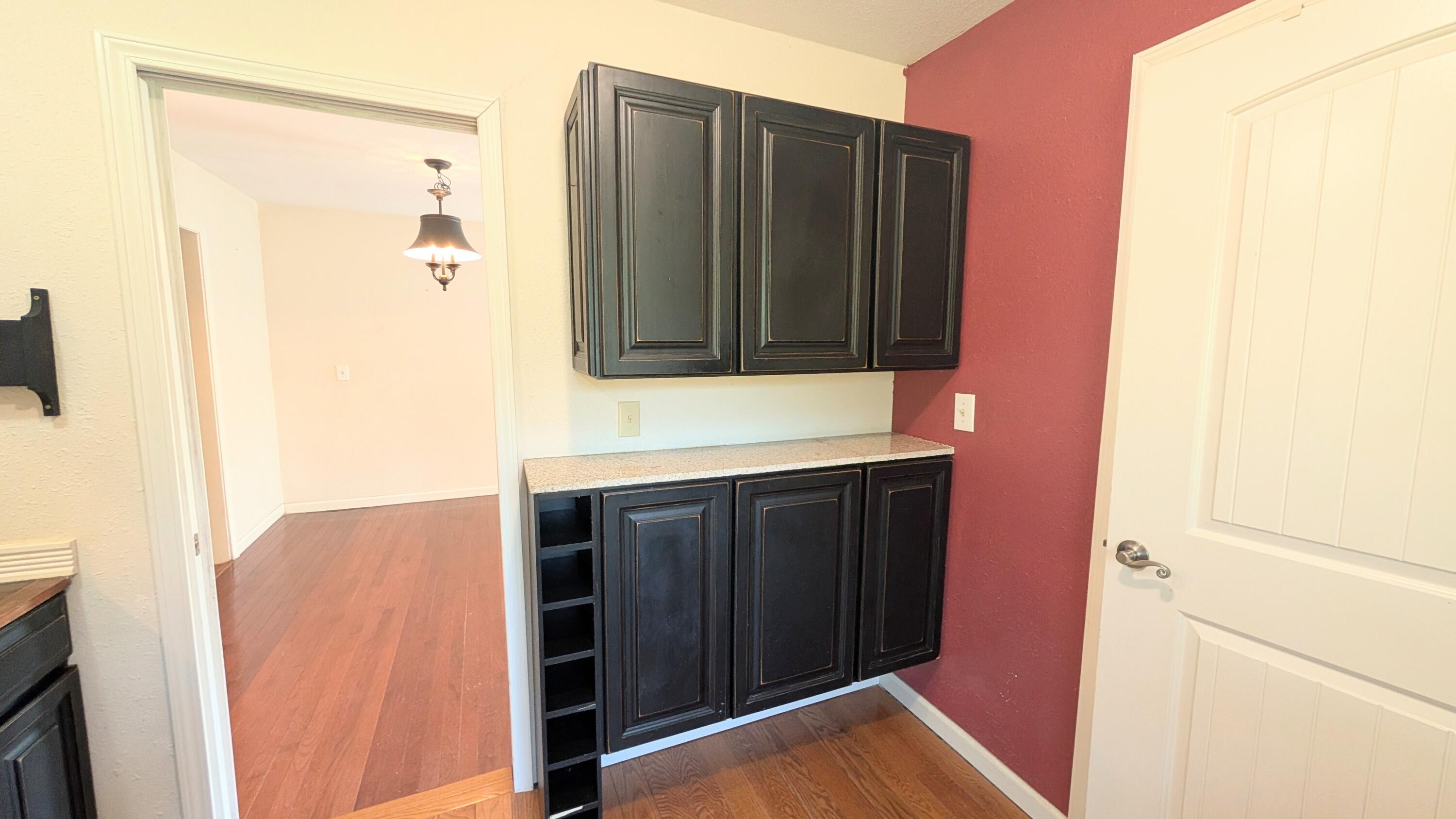 3385 Southwest Highway V V Property Photo 24