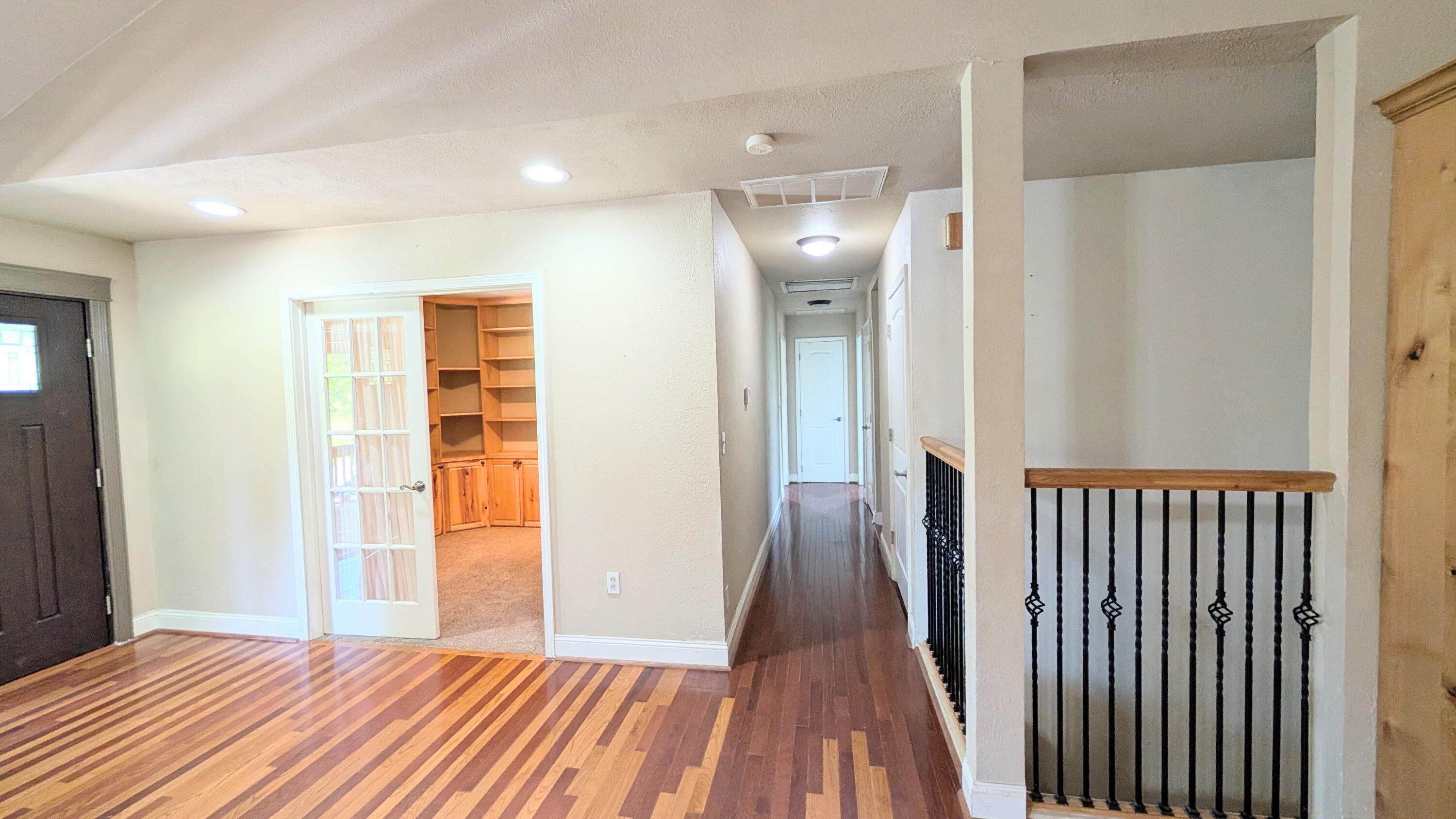3385 Southwest Highway V V Property Photo 28