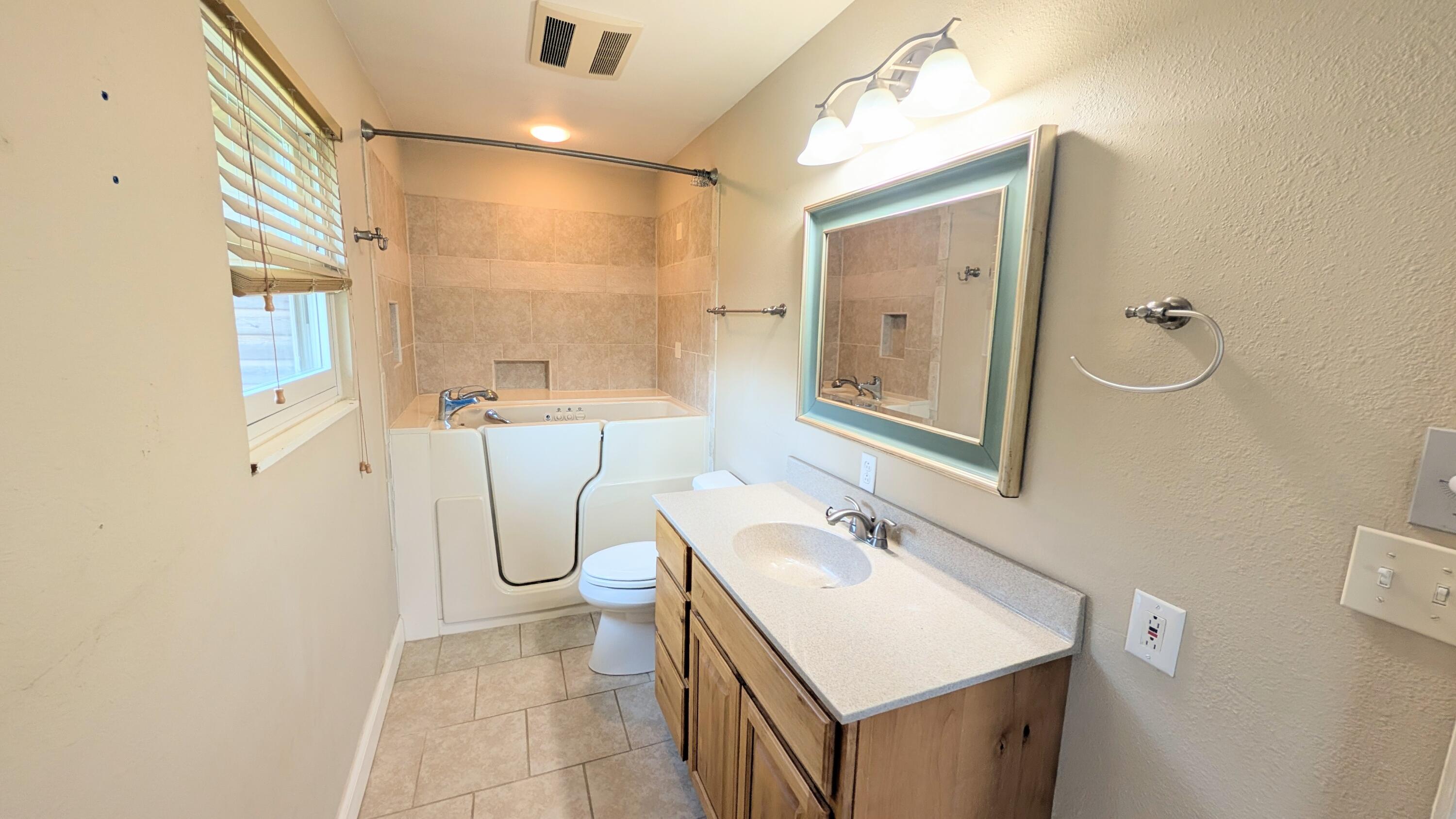 3385 Southwest Highway V V Property Photo 36