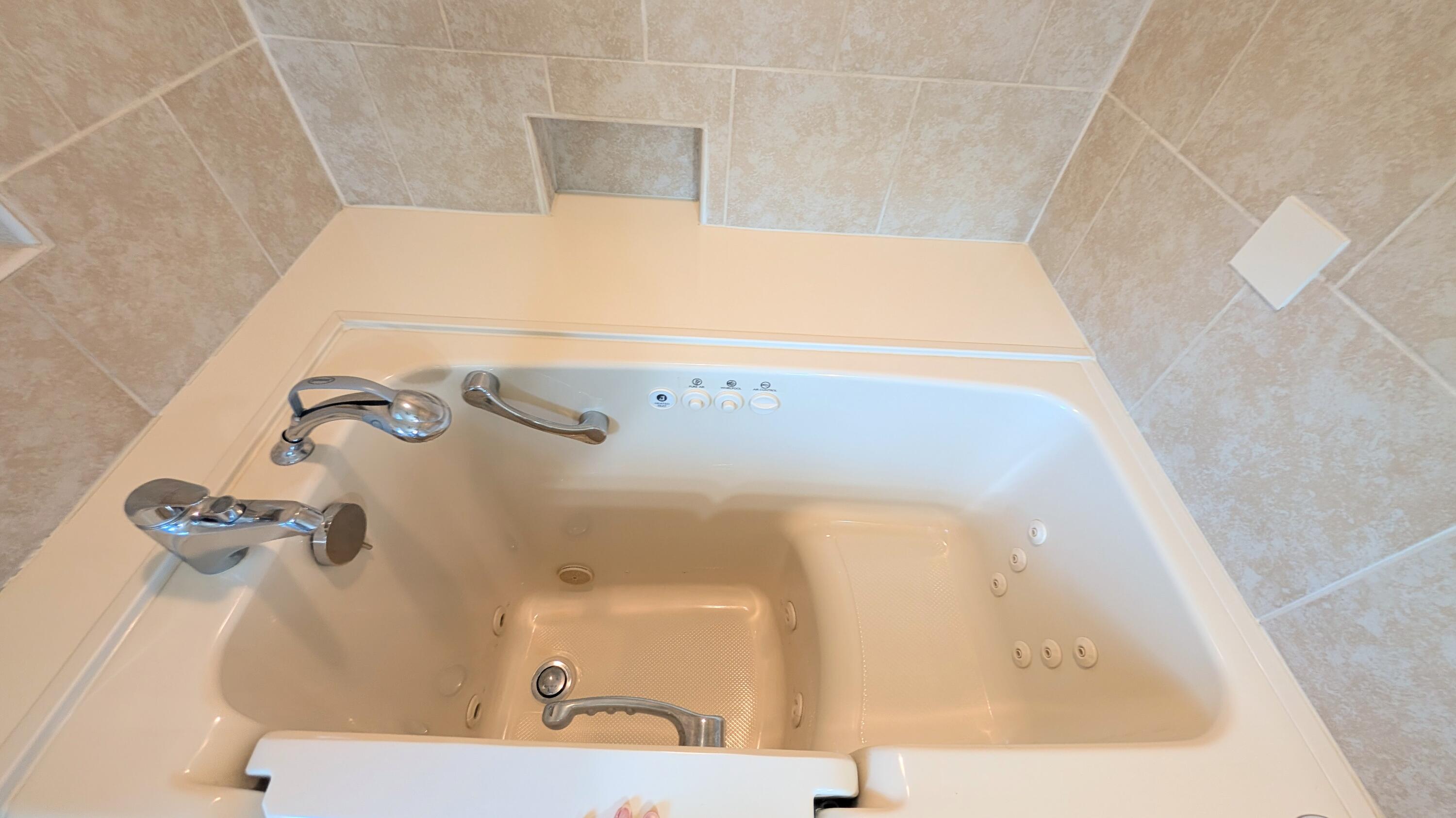 3385 Southwest Highway V V Property Photo 37