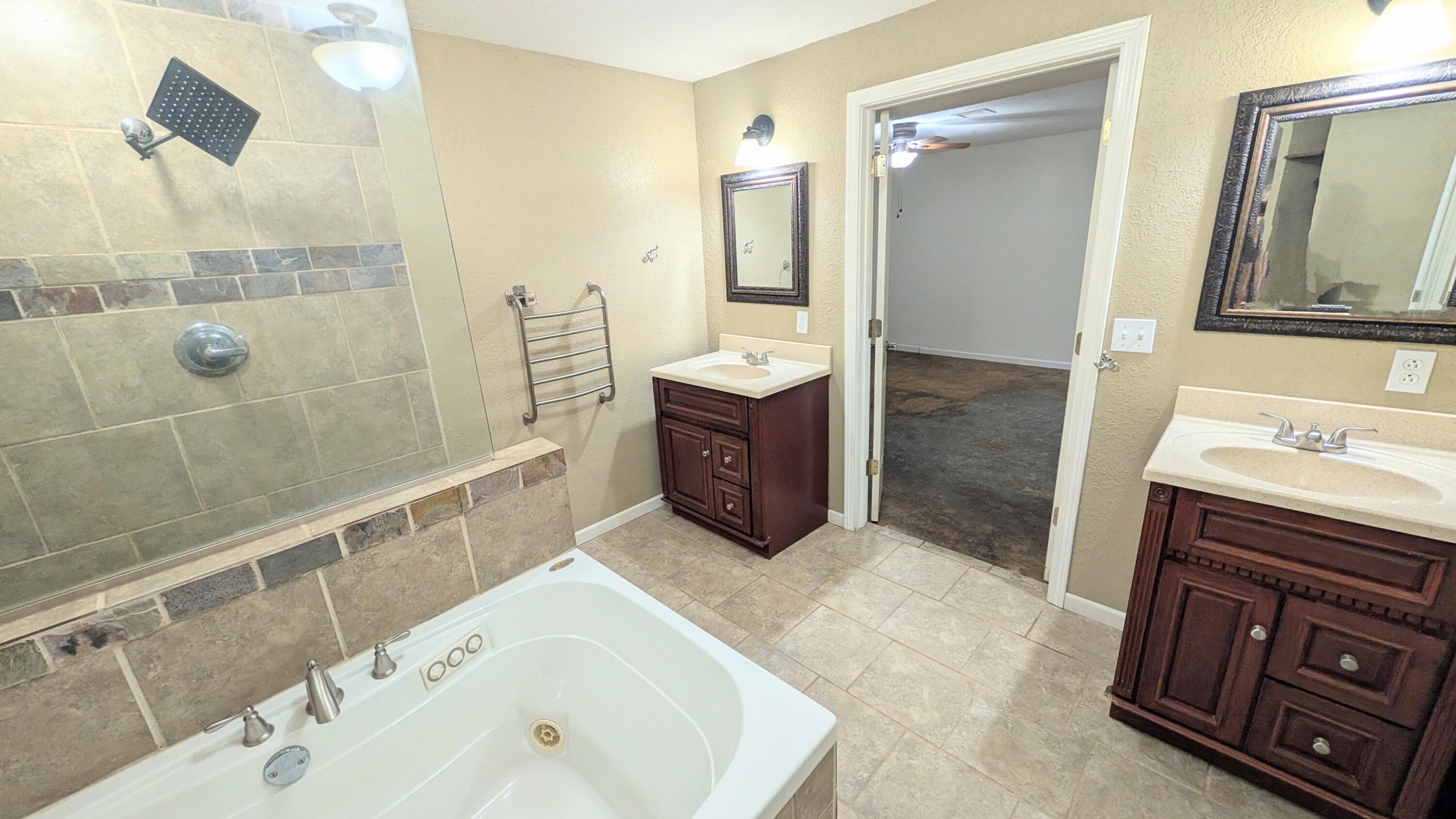 3385 Southwest Highway V V Property Photo 51