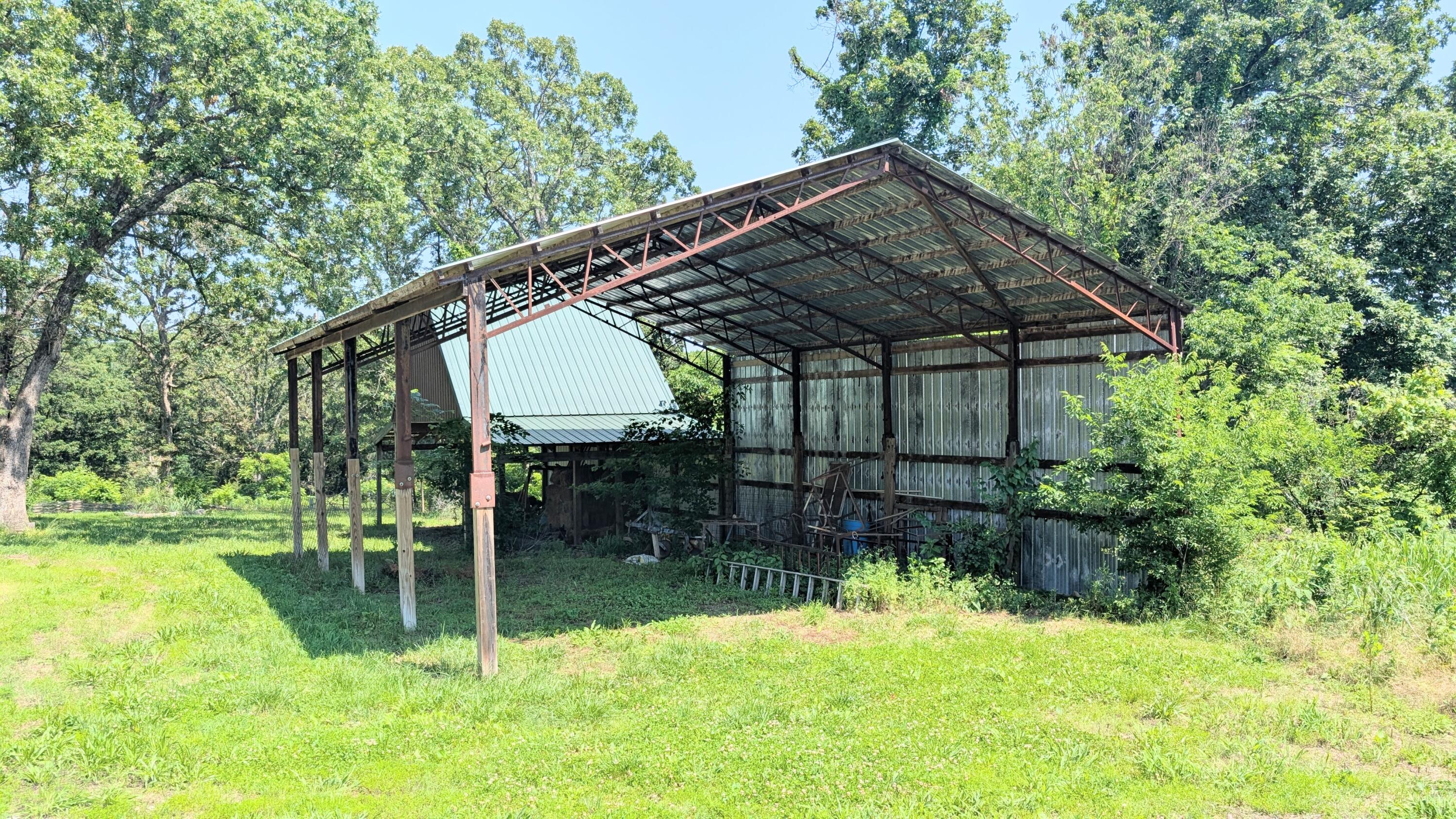 3385 Southwest Highway V V Property Photo 77