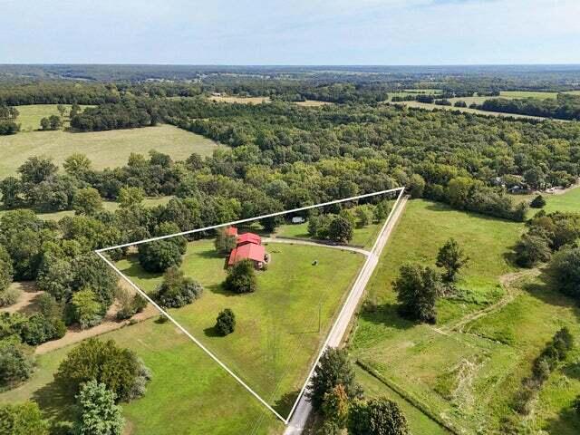31 Mulberry Lane Property Photo 2