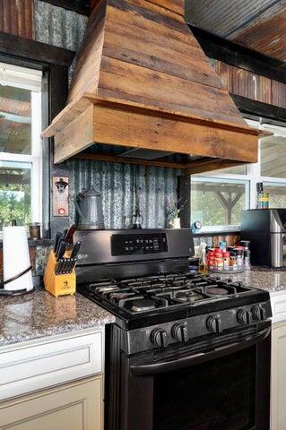 31 Mulberry Lane Property Photo 6