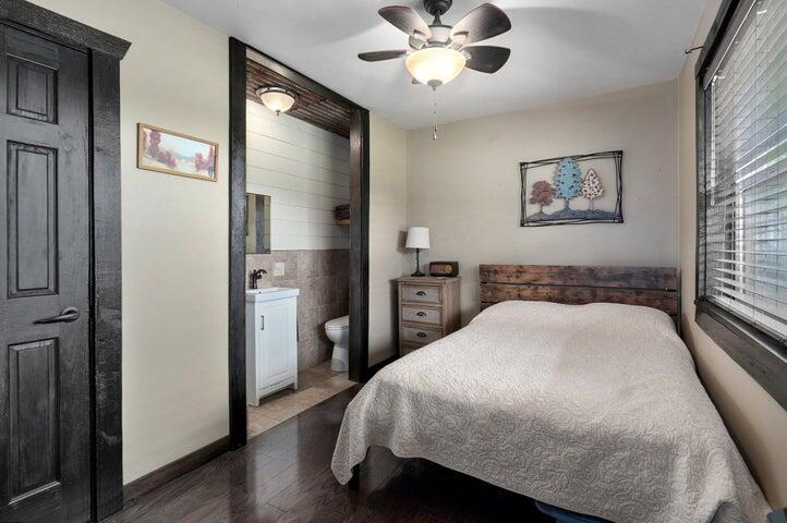 31 Mulberry Lane Property Photo 18