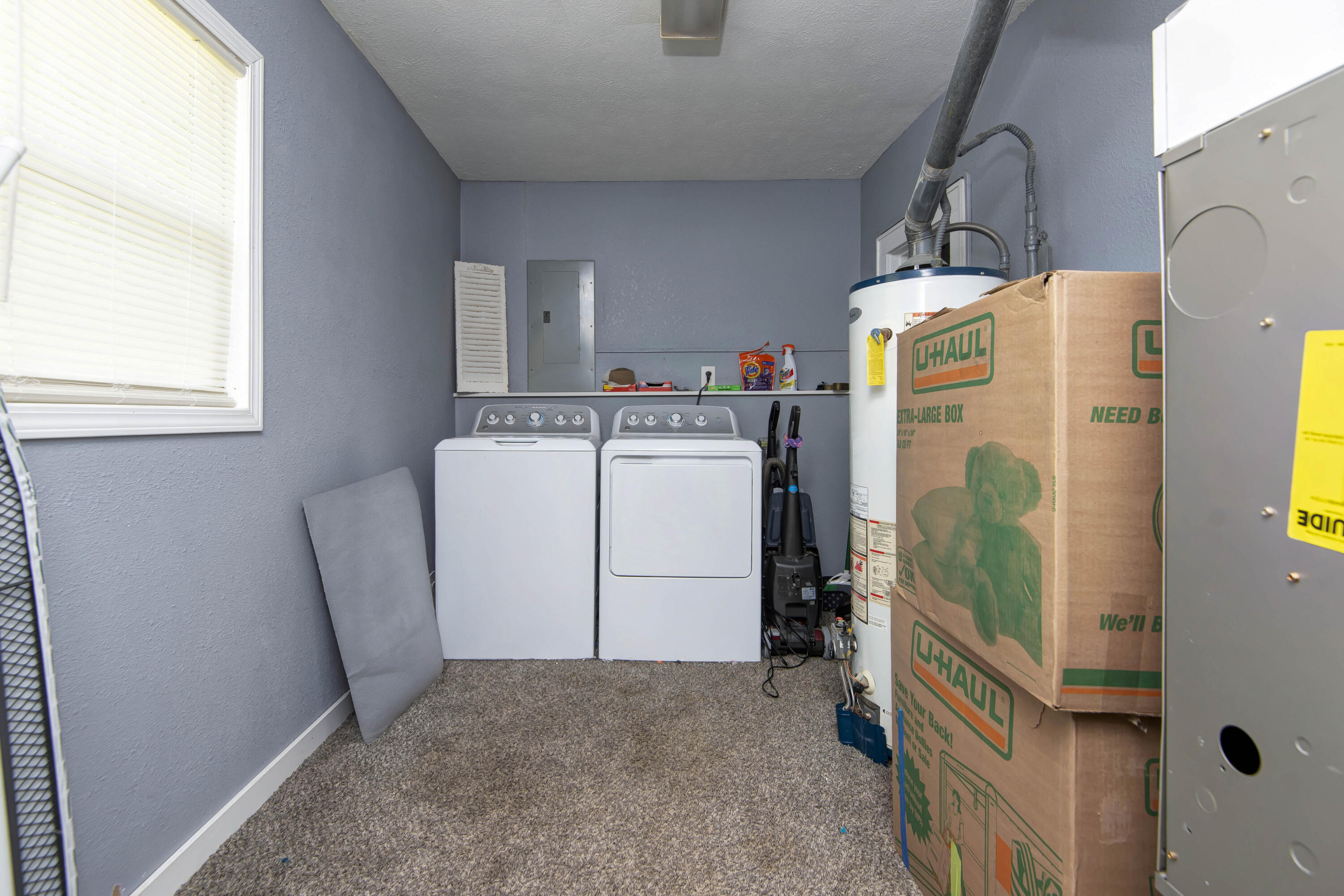 2718 East Blaine Street Property Photo 9